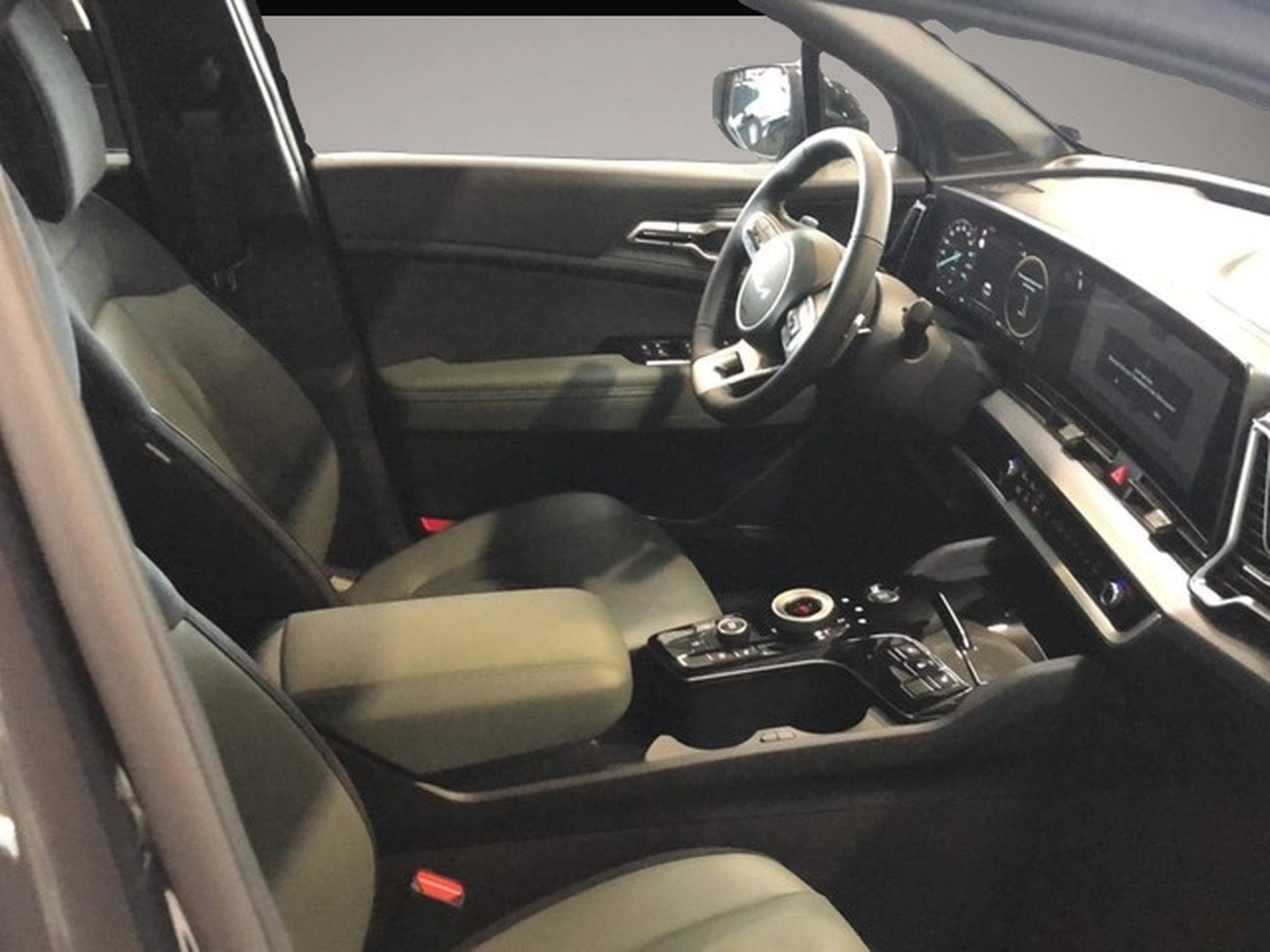 Kia Sportage (2023) - Photo 7