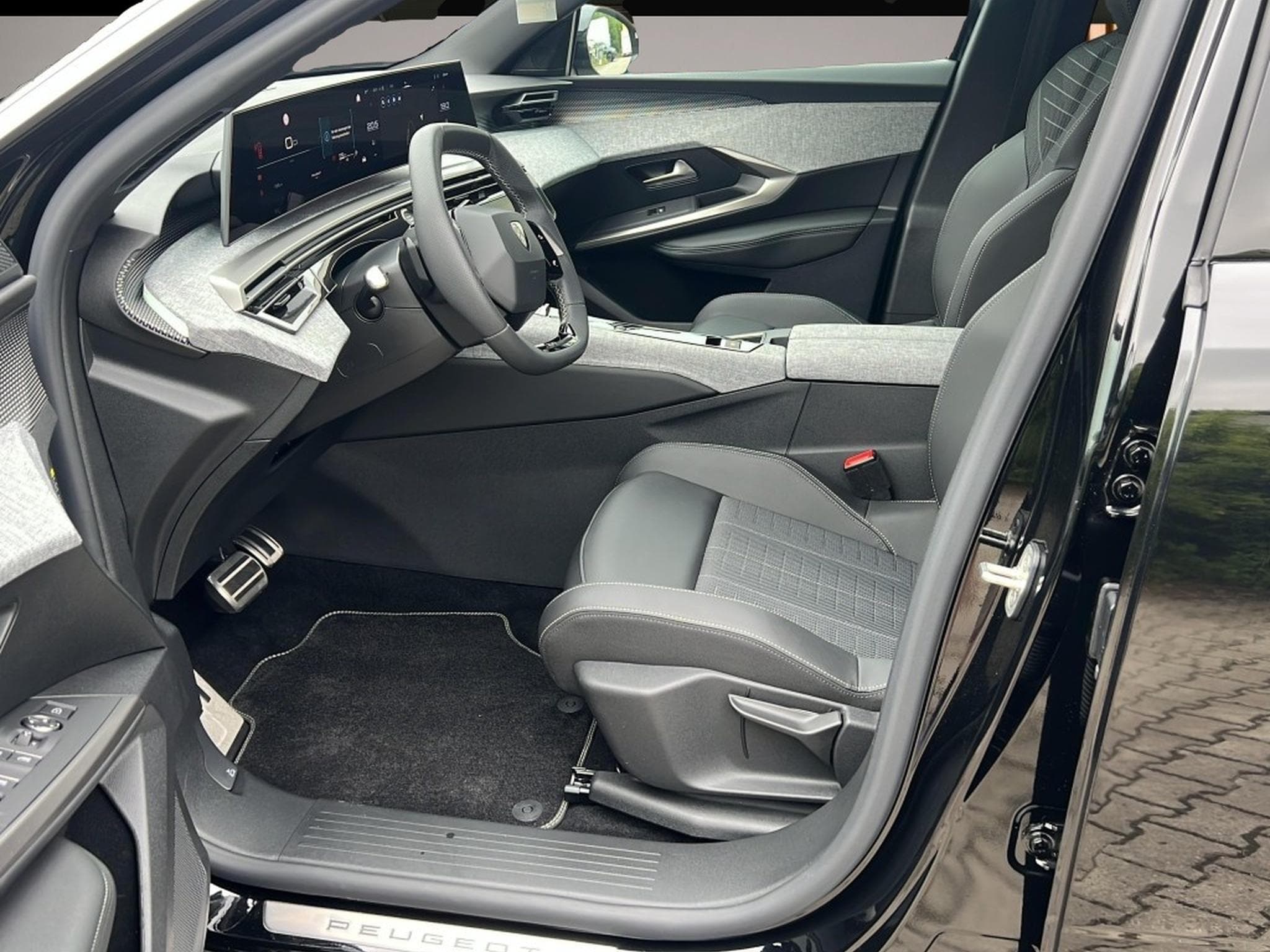 Peugeot 5008 (2025) - Photo 3