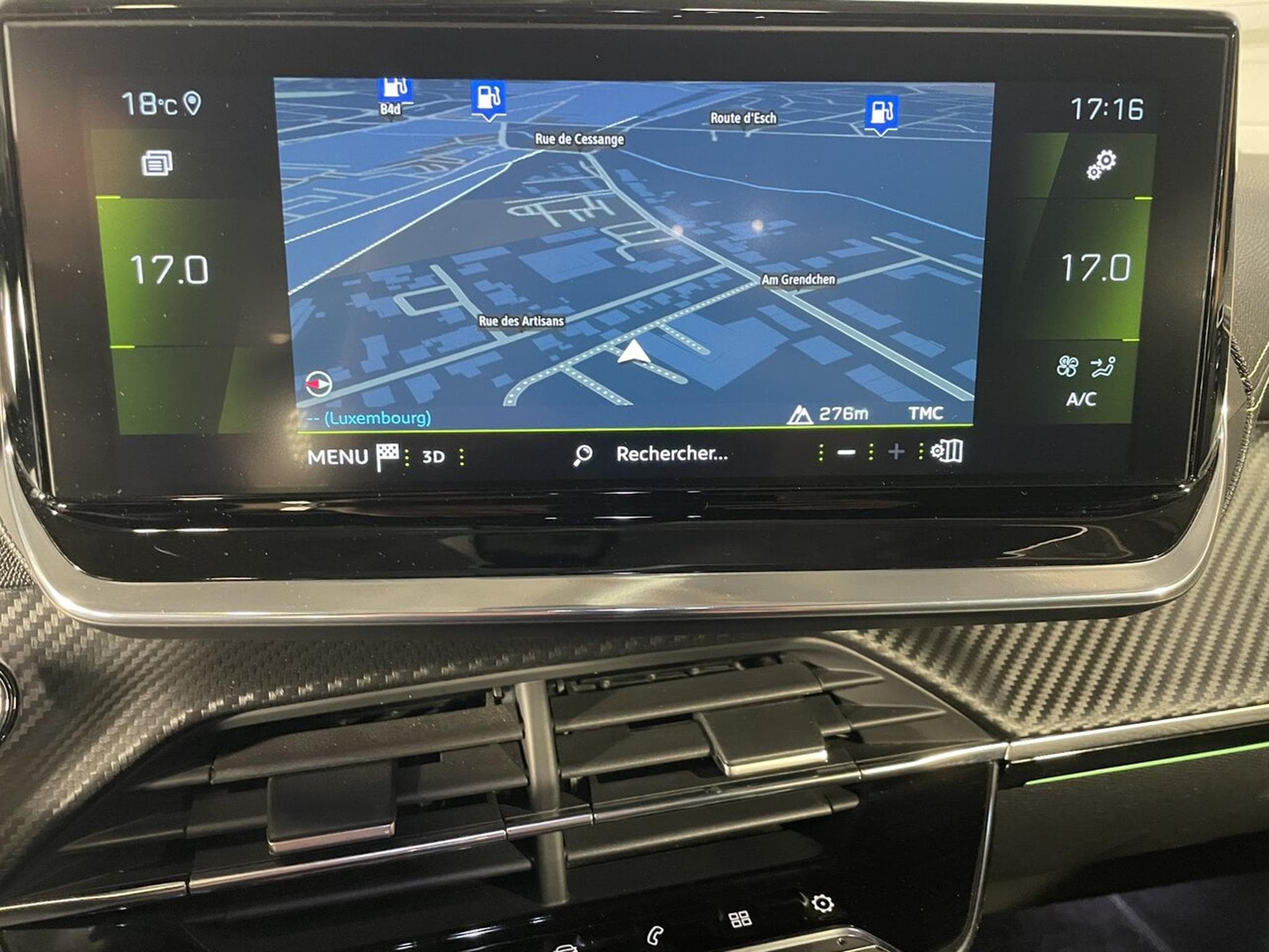 Peugeot 208 1.2 ESSENCE 100 CV GT BLUETOOTH 5P (2021) - Photo 6