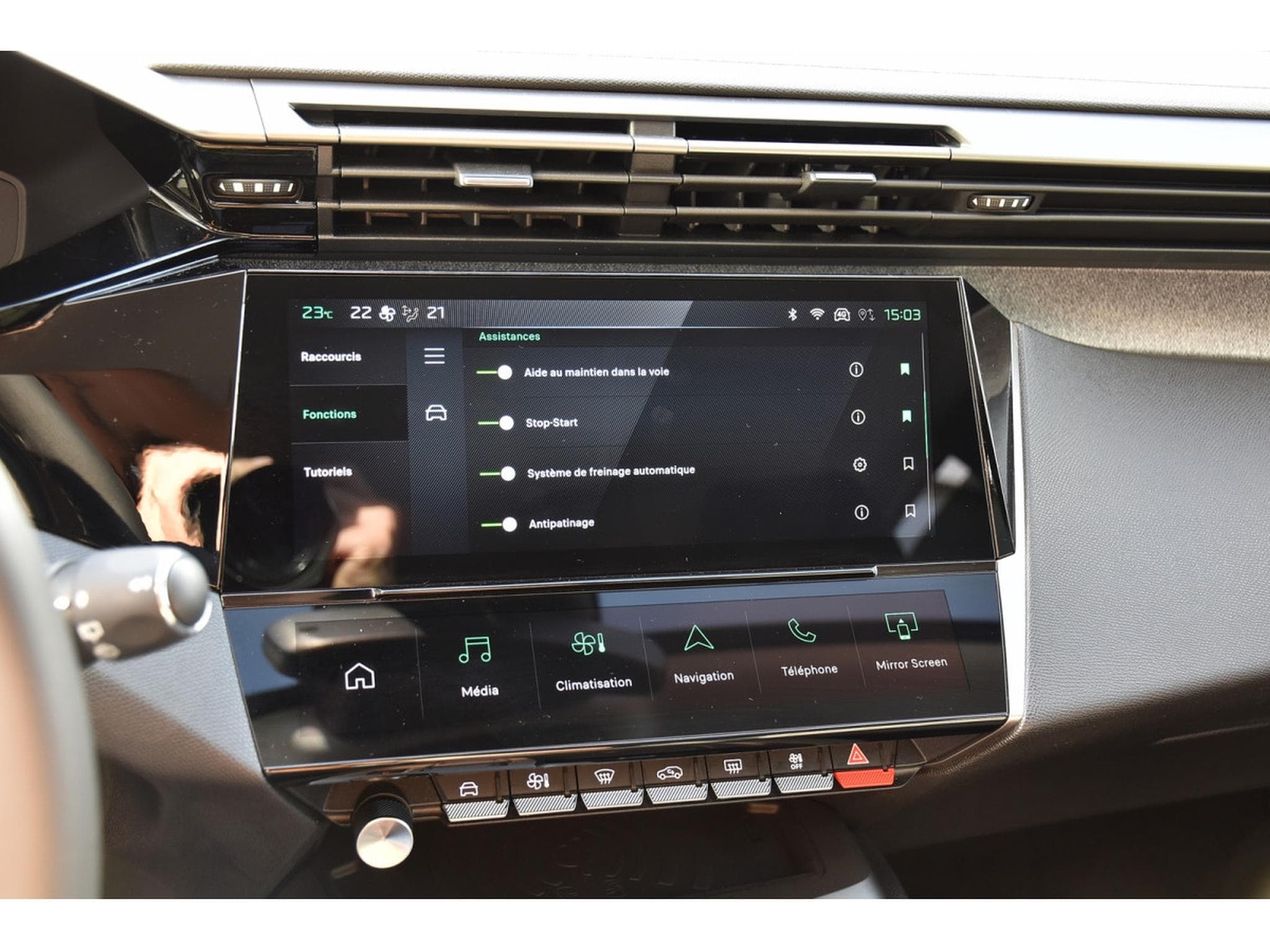 Peugeot 308 1.2 Hybrid 145 e-DCS6 Allure ACC CAM360 LANE 1° MAIN (2025) - Photo 16