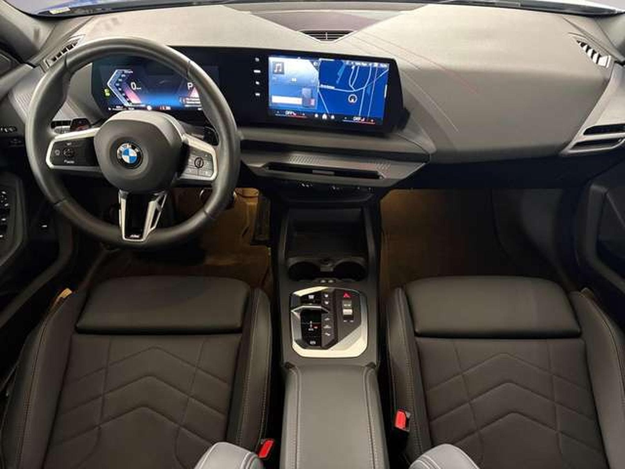BMW 120 d HK HiFi DAB LED Komfortzg. (2025) - Photo 7