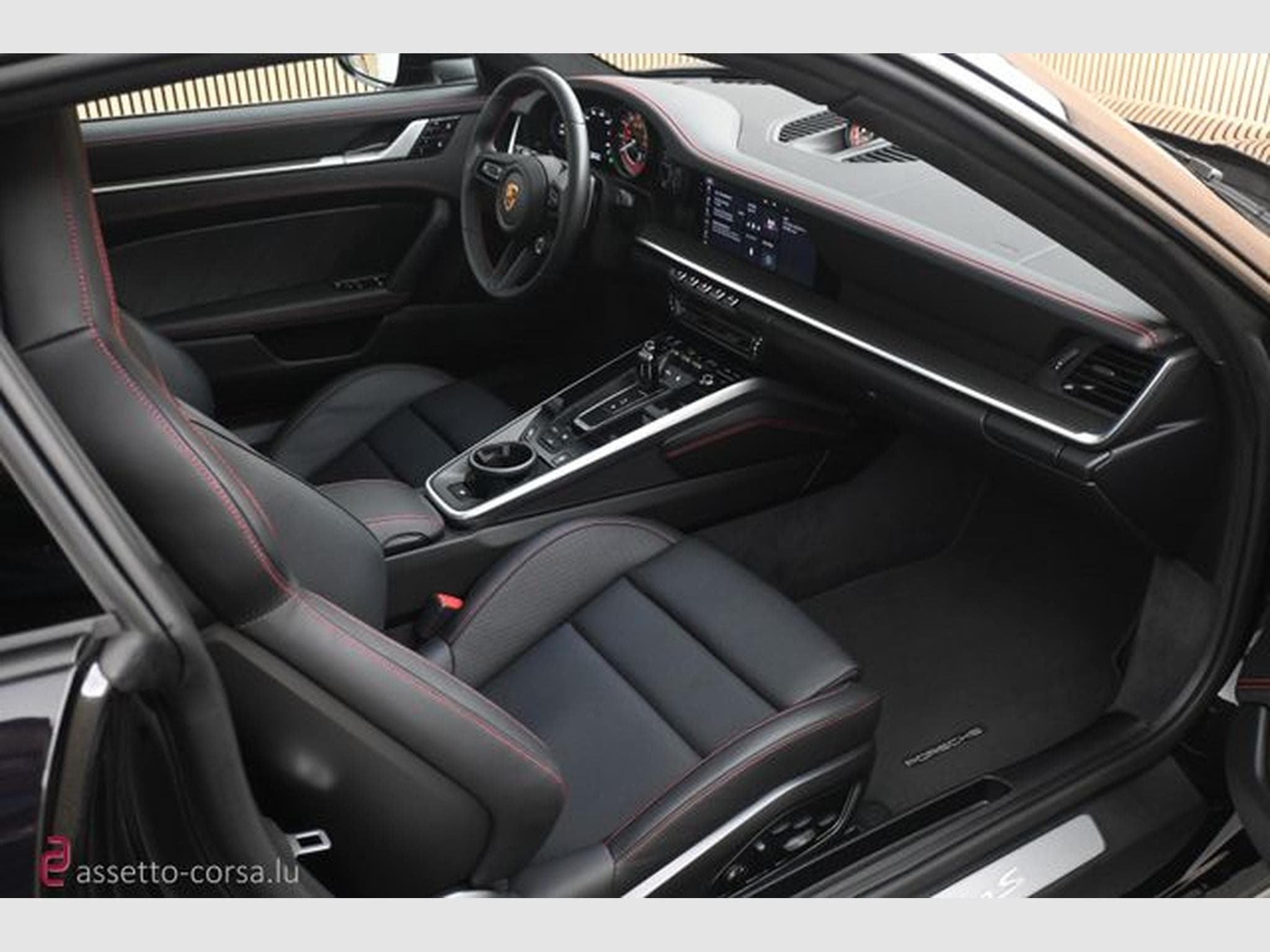 Porsche 911 911 (992.1) Turbo S*PCCB*PASM*Lift*Matrix*1.Hand (2021) - Photo 25