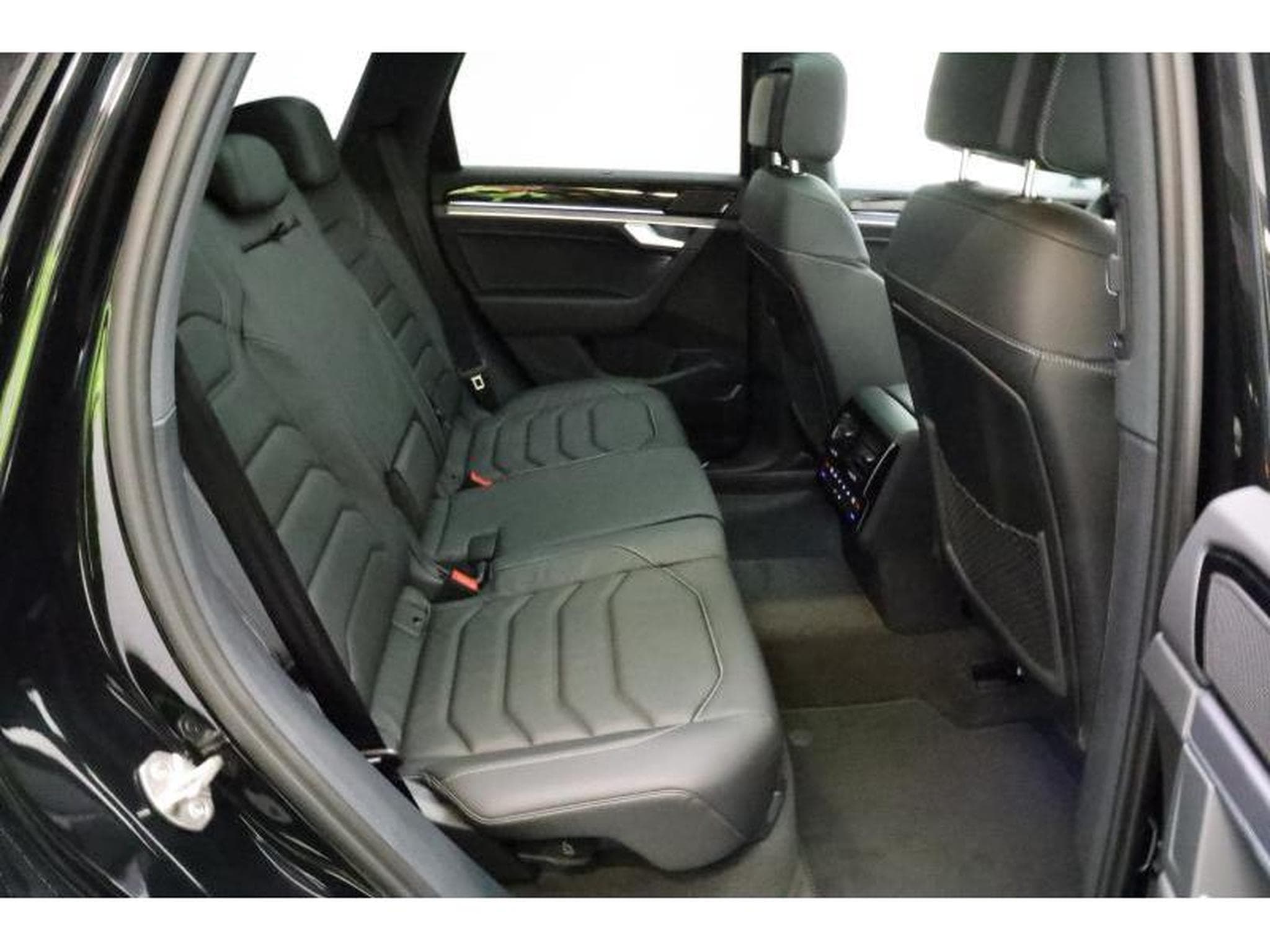 VW Touareg R-Line (2026) - Foto 15
