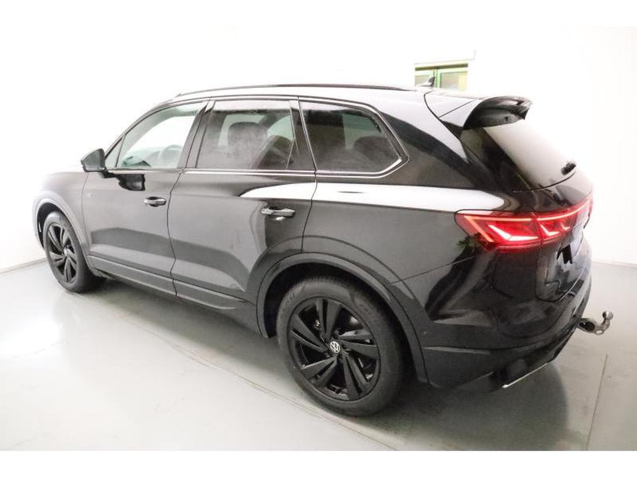 VW Touareg R-Line (2026) - Foto 18