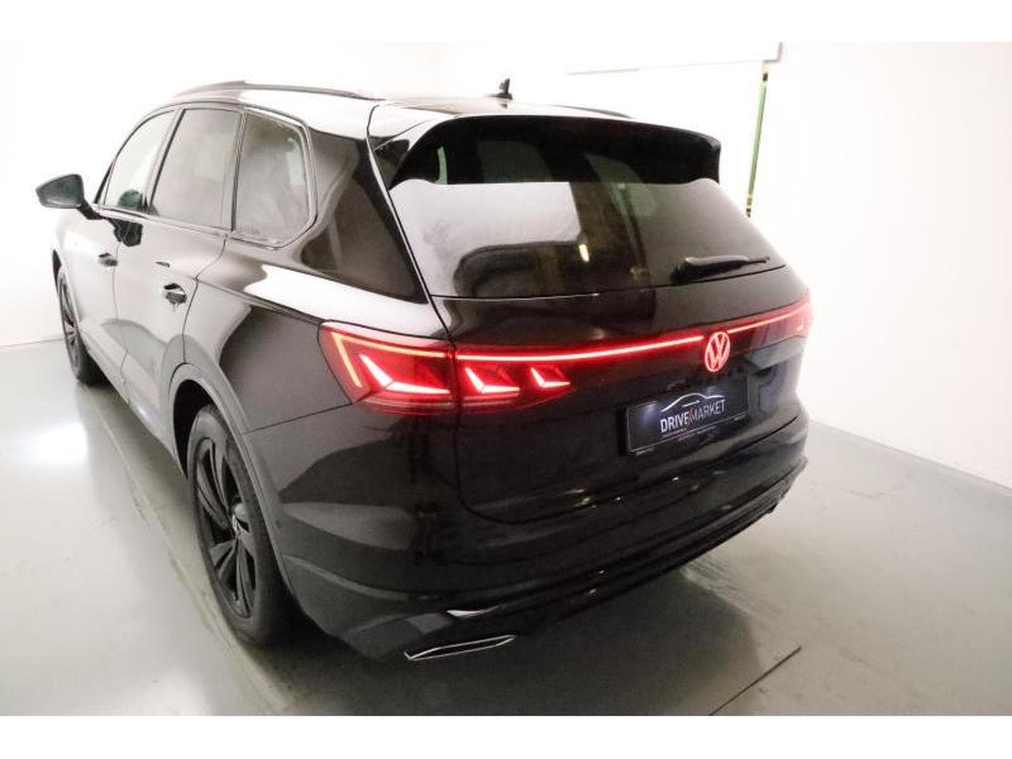 VW Touareg R-Line (2026) - Foto 24