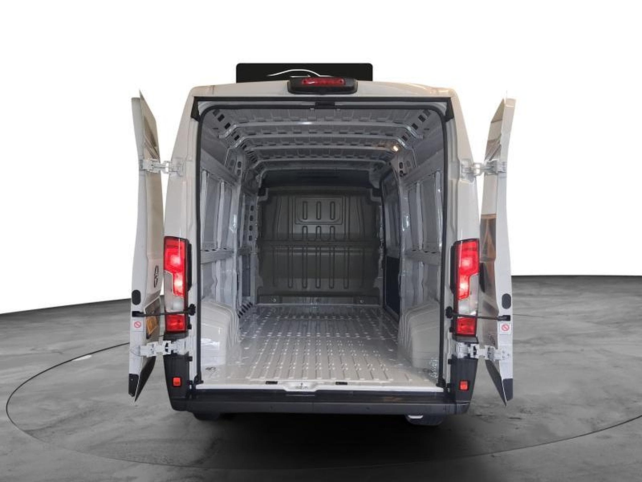 Opel Movano L3H2 (2025) - Foto 14