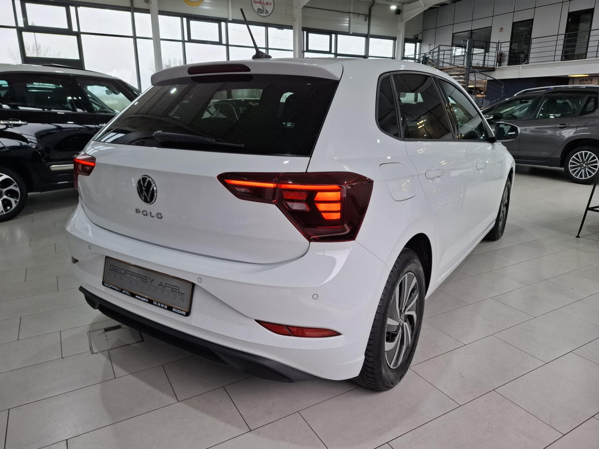 VW Polo 1.0 TSI 95 LIFE, 1 HAND, DIGITAL COCKPIT, CARPLAY, NAVI, FRA (2023) - Photo 3