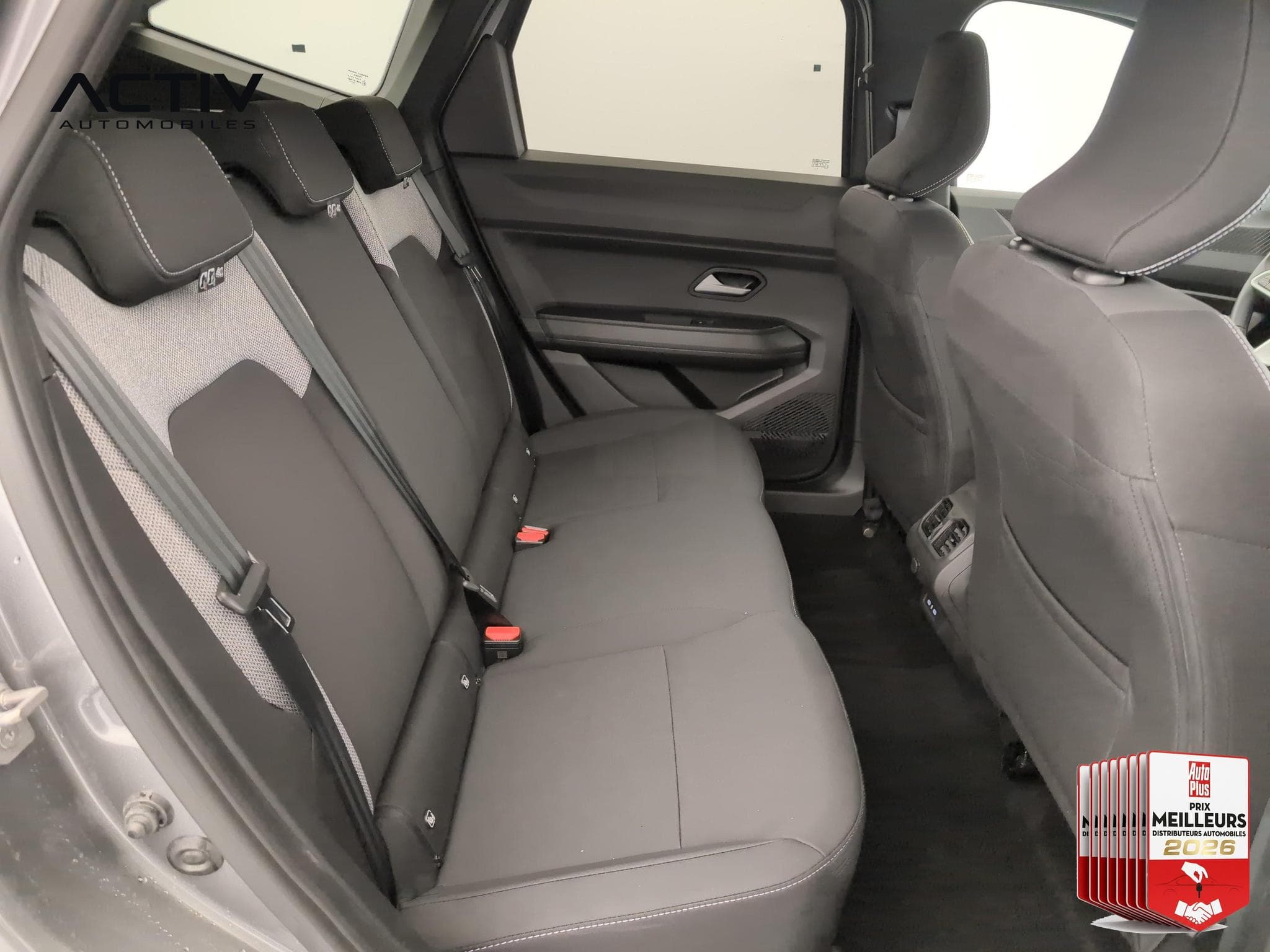 Dacia Bigster 155 JOURNEY (2026) - Photo 10