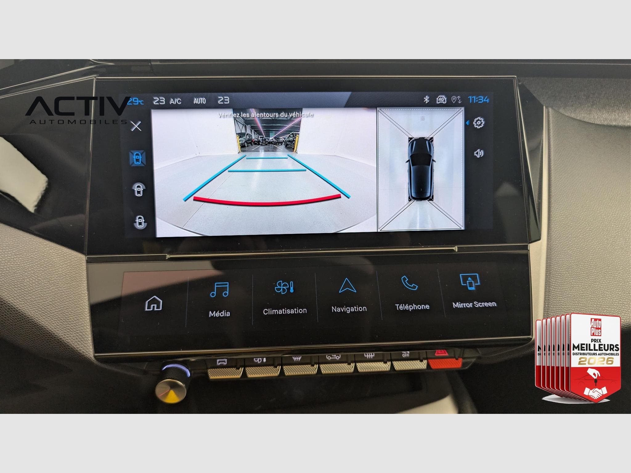 Peugeot 308 Hybrid 145 e-DCS6 Allure (2025) - Photo 17