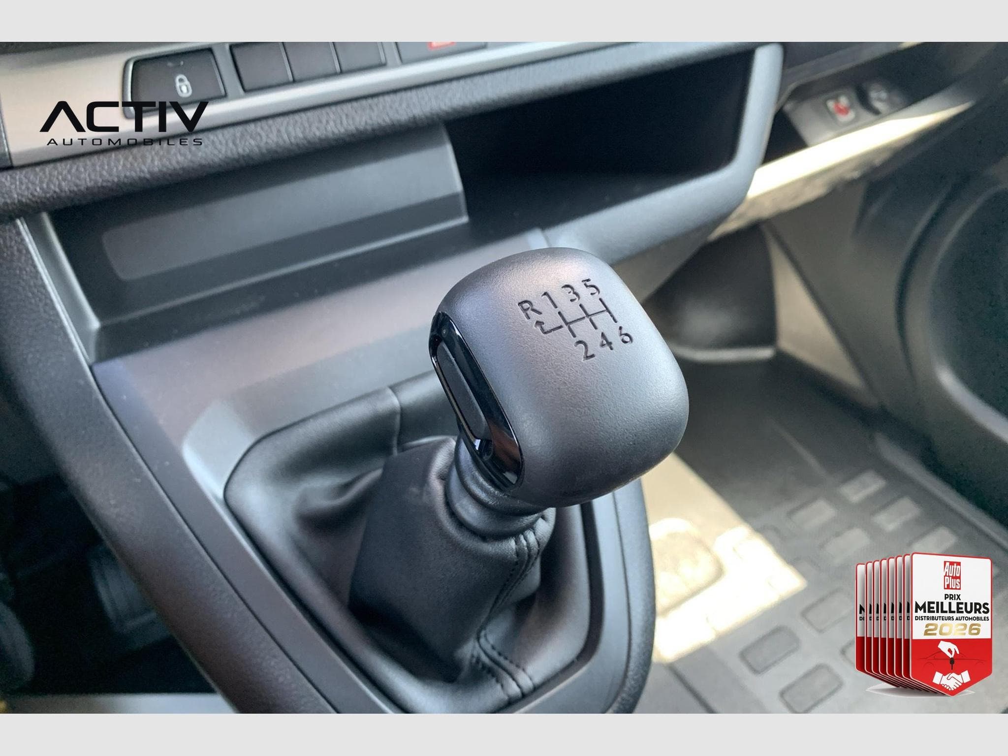 Opel Vivaro Cabine Approf CA FIXE DIESEL 150 CH XL MANUELLE (2026) - Foto 16