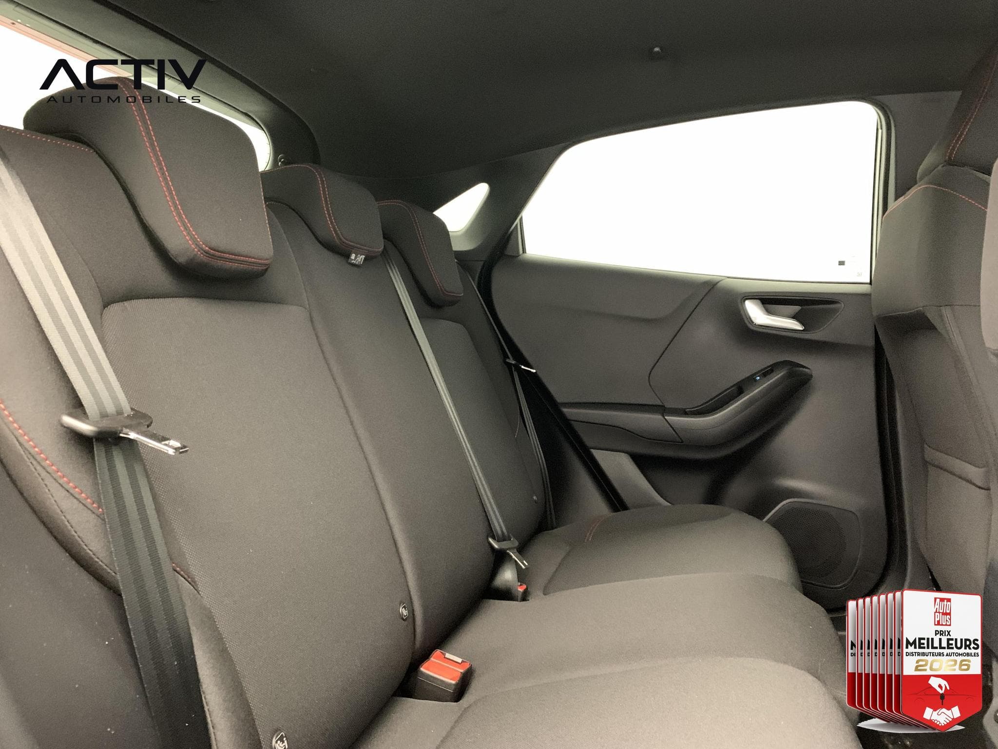 Ford PUMA 1.0 EcoBoost 125 ch mHEV S&S Powershift ST-Line (2026) - Foto 10