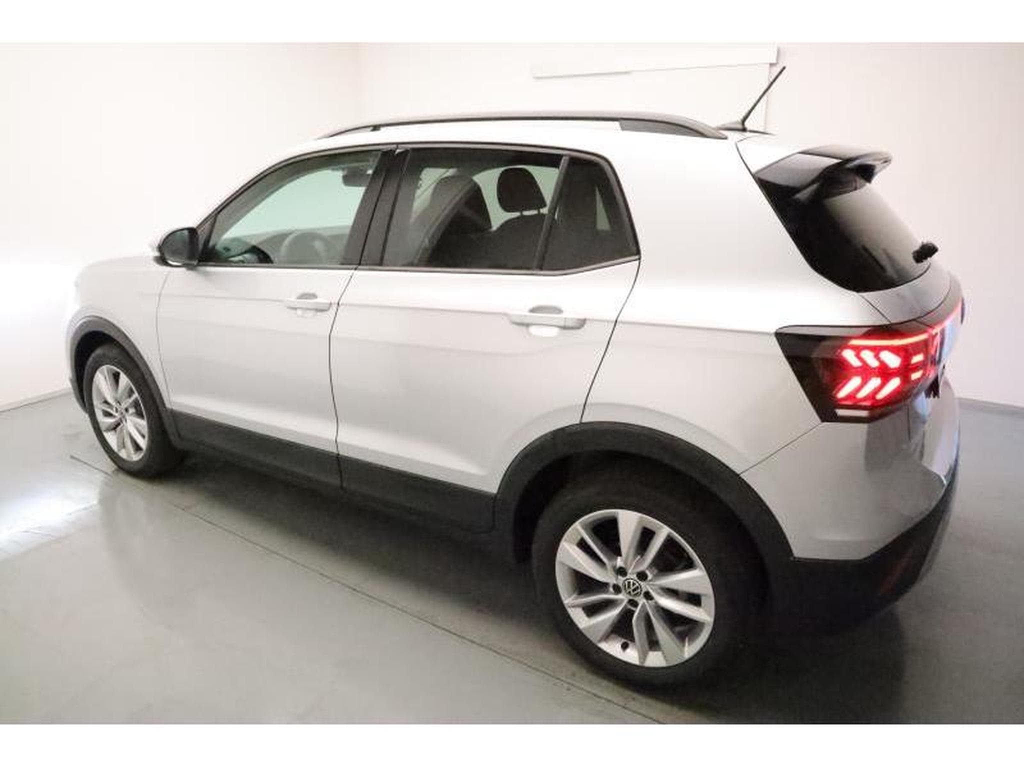 VW T-Cross Life (2025) - Foto 14