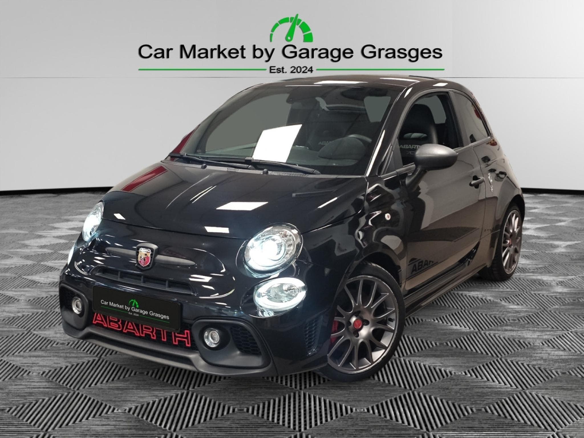 Abarth 595 Competizione 1.4 (2020) - Photo 1