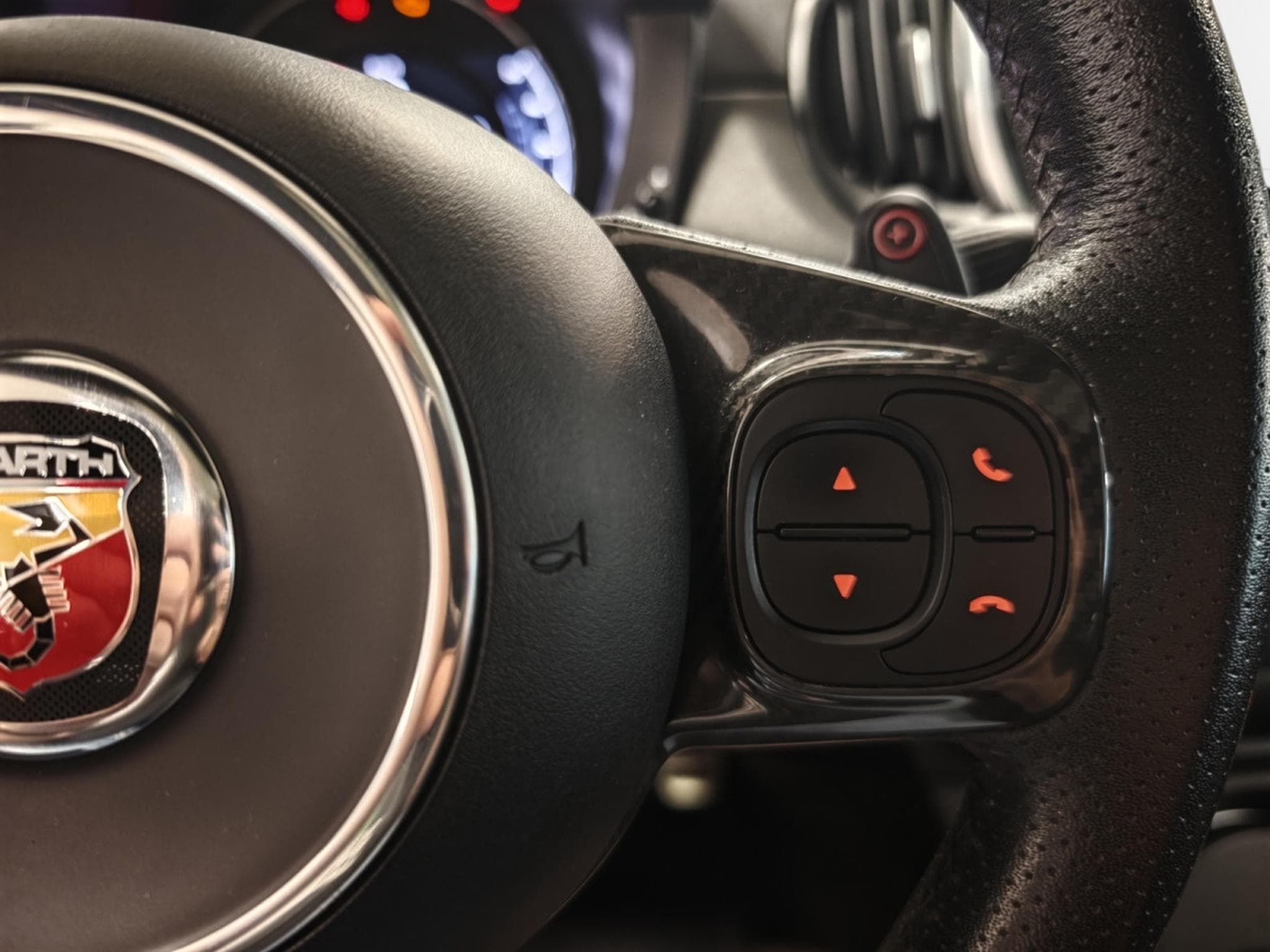 Abarth 595 Competizione 1.4 (2020) - Photo 18