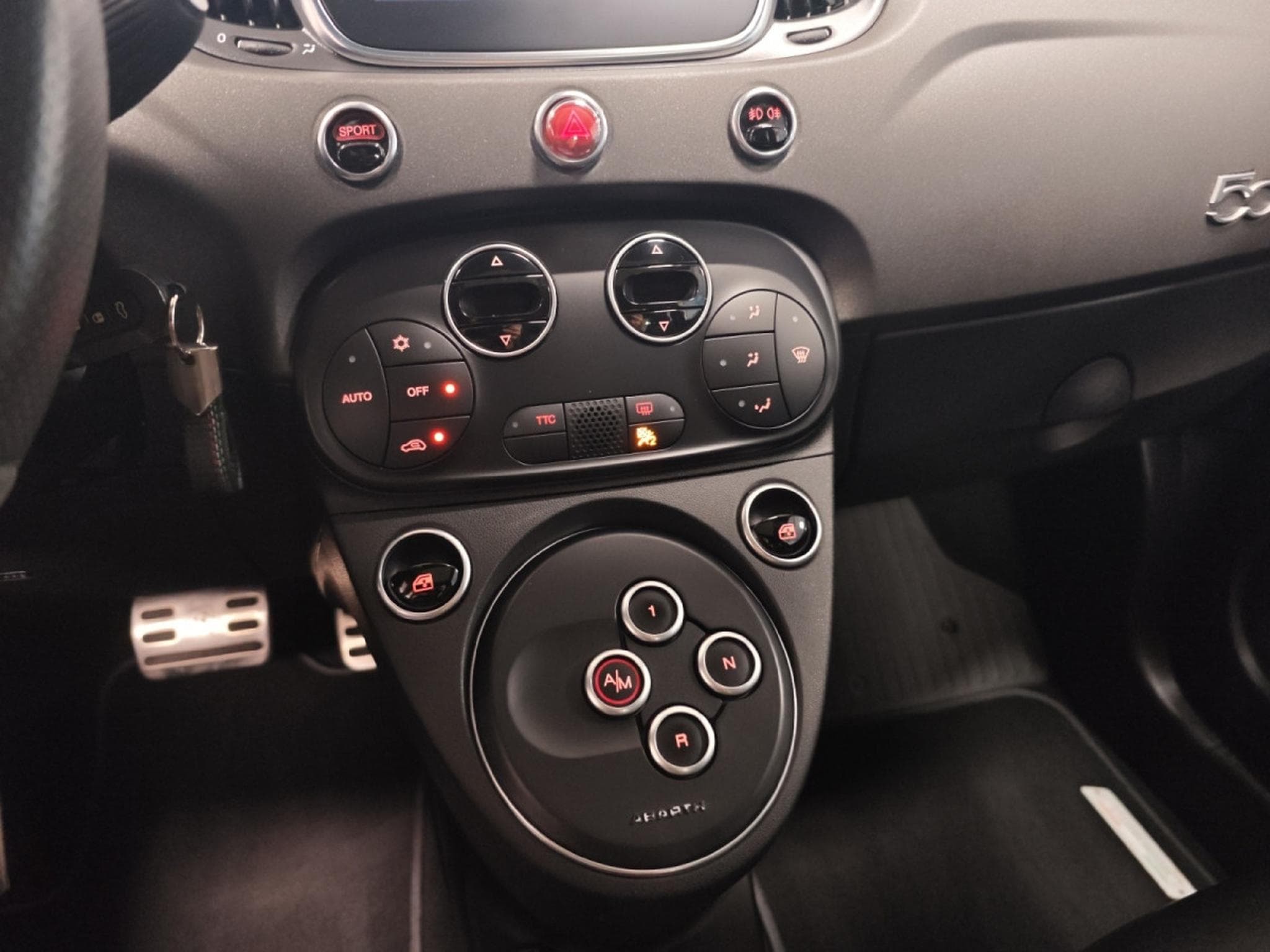 Abarth 595 Competizione 1.4 (2020) - Photo 20