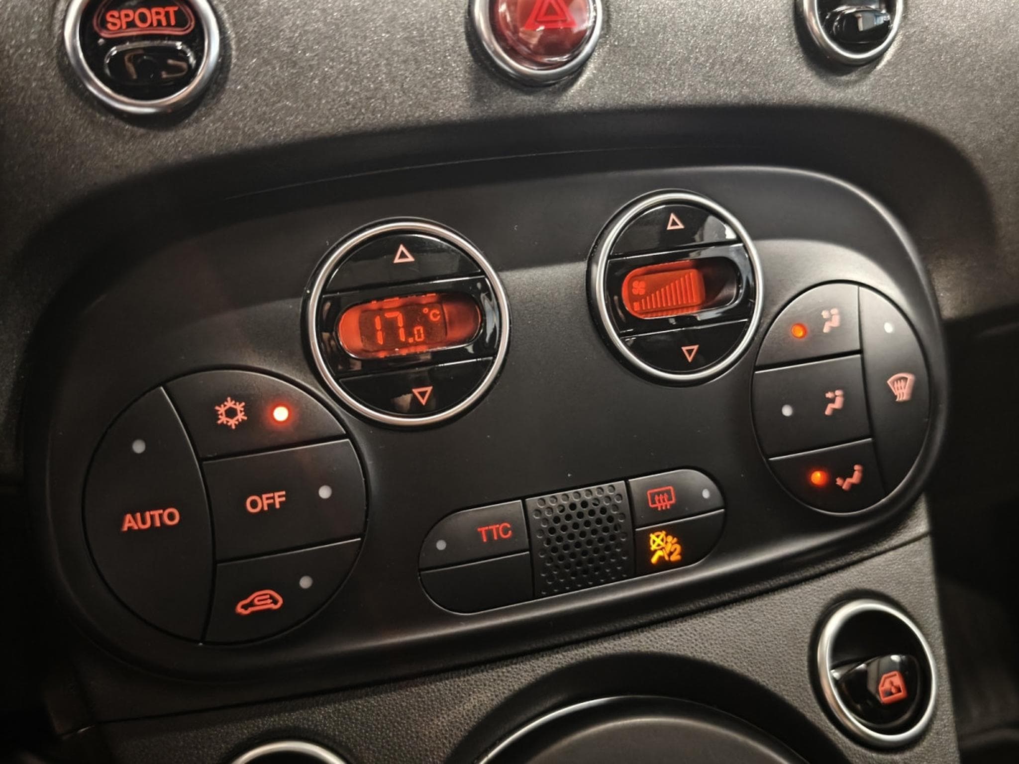 Abarth 595 Competizione 1.4 (2020) - Photo 22