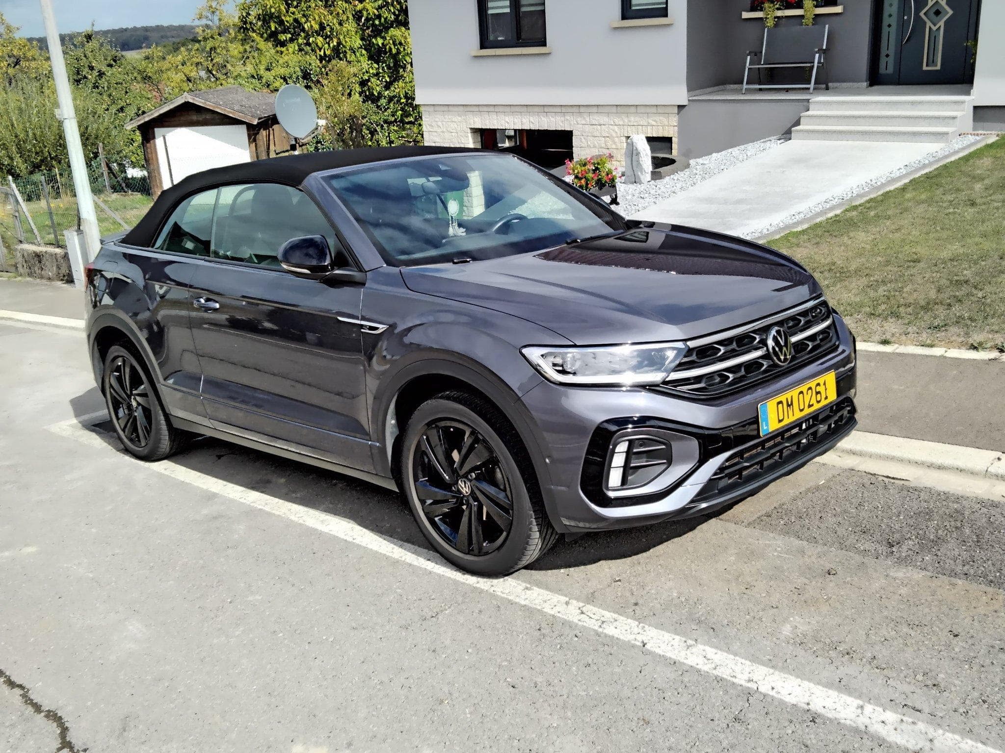 VW T-Roc R-Line Black Edition (2024) - Photo 2