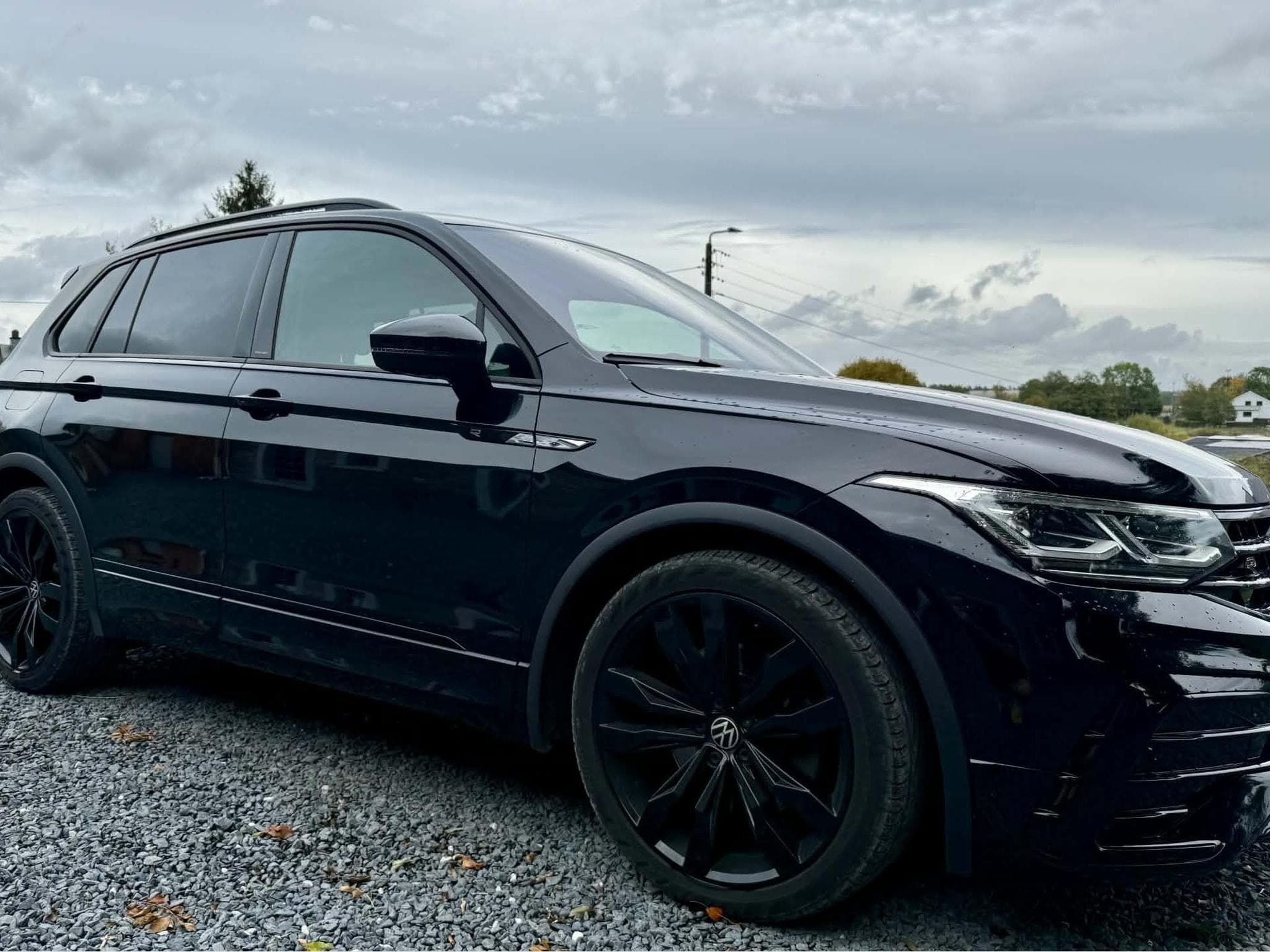 VW Tiguan 2.0 TDI, 147Kw, 4MOTION, DSG, R-LINE (2024) - Photo 4