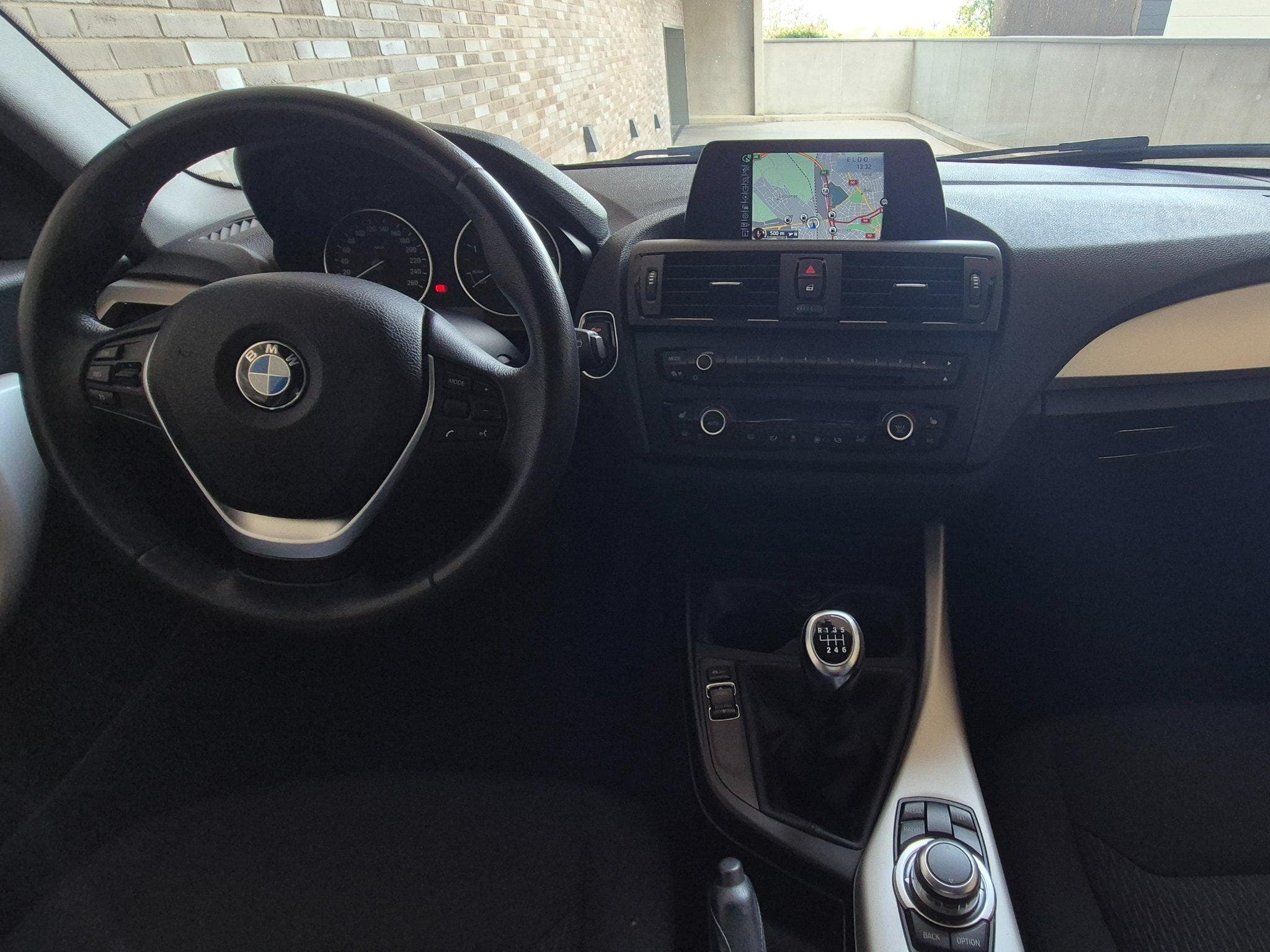 BMW 114 114d Sport 95cv (2015) - Foto 3