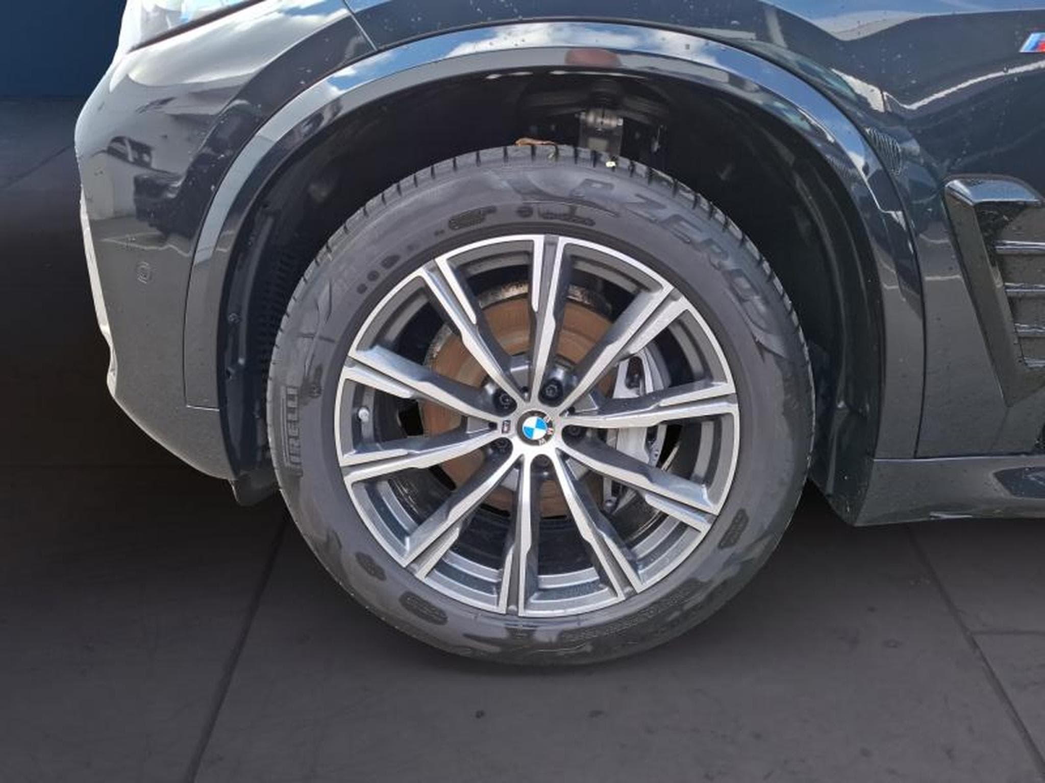 BMW X5 X5 xDrive30d Kit M Sport (2025) - Photo 8