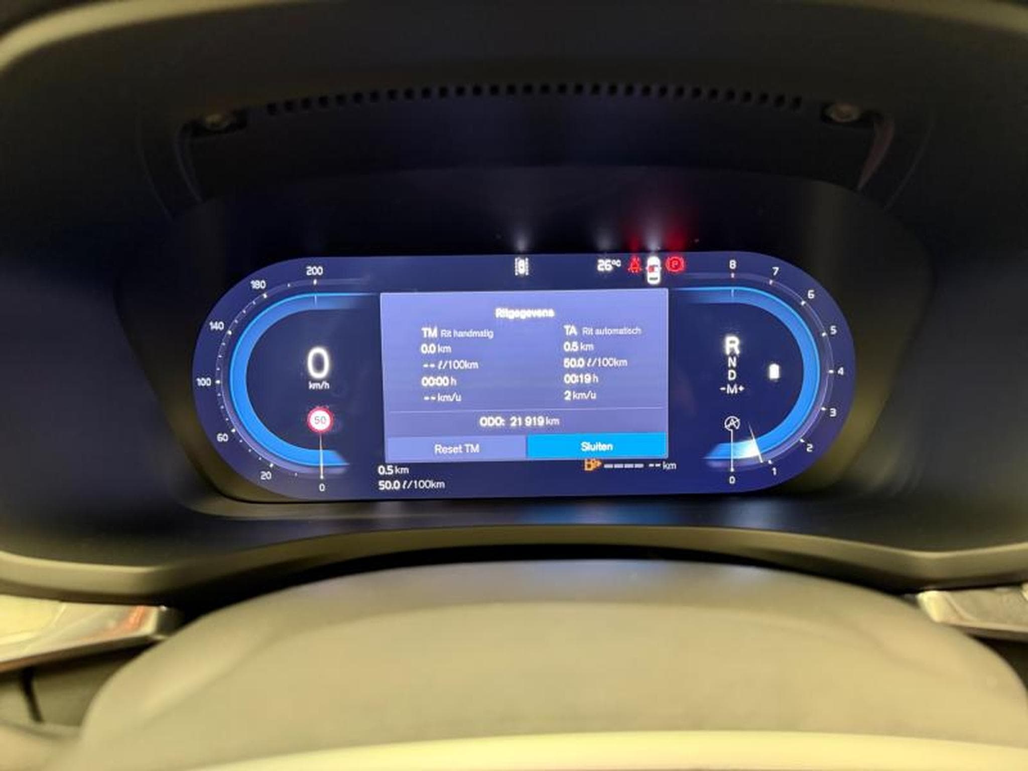 Volvo V60 B4 Ultra Dark / Essence (2025) - Foto 18
