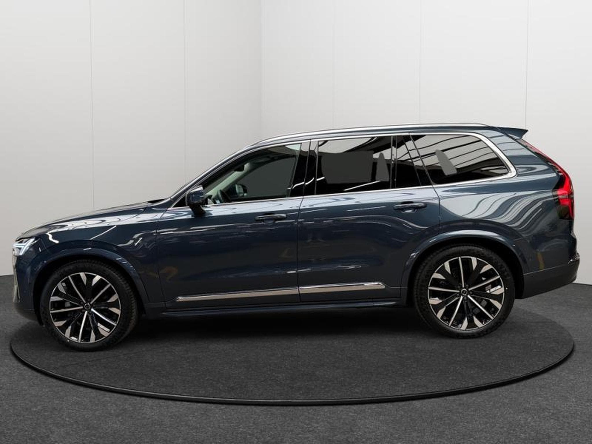 Volvo XC90 Facelift B5 AWD Plus Bright / Essence (2025) - Foto 2