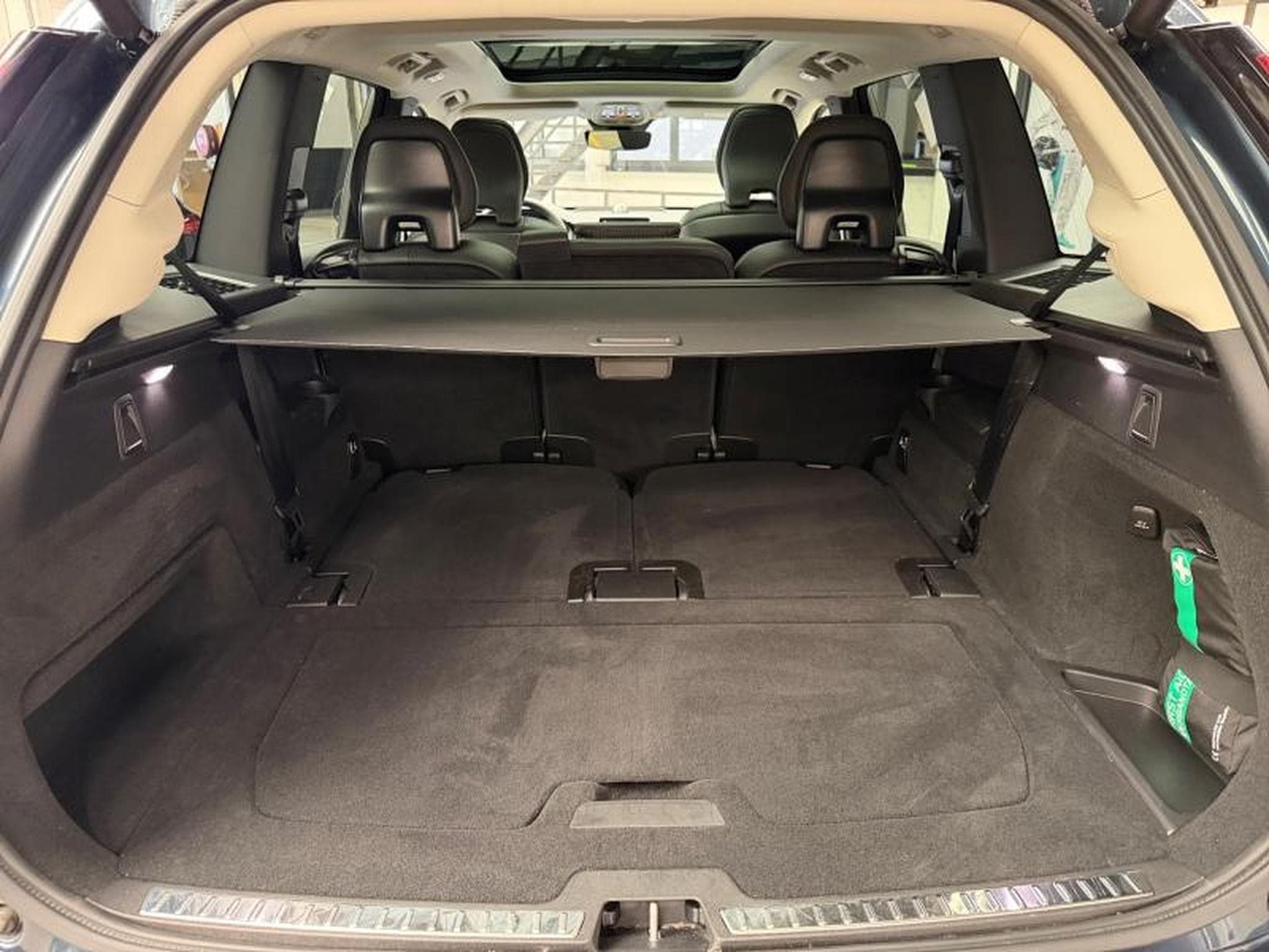 Volvo XC90 Facelift B5 AWD Plus Bright / Essence (2025) - Foto 19