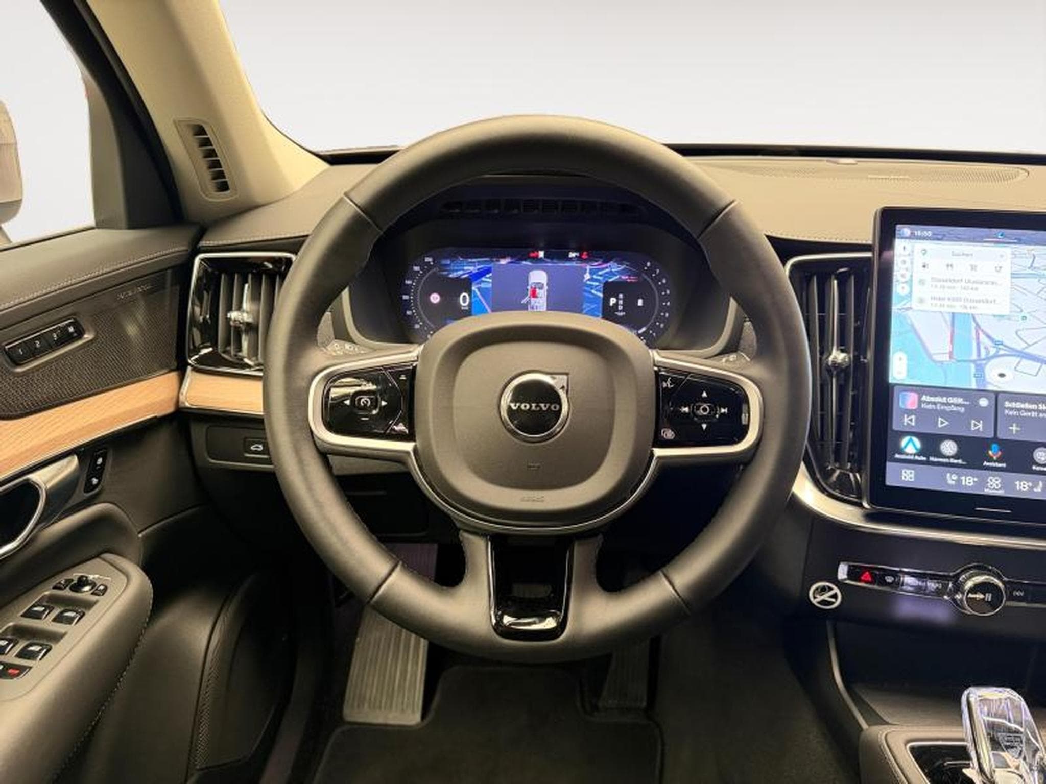 Volvo XC90 Facelift B5 AWD Plus Bright / Essence 2026 (2025) - Foto 12