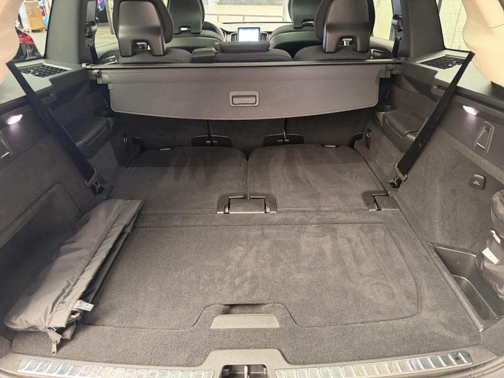 Volvo XC90 Facelift B5 AWD Plus Bright / Essence 2026 (2025) - Foto 19