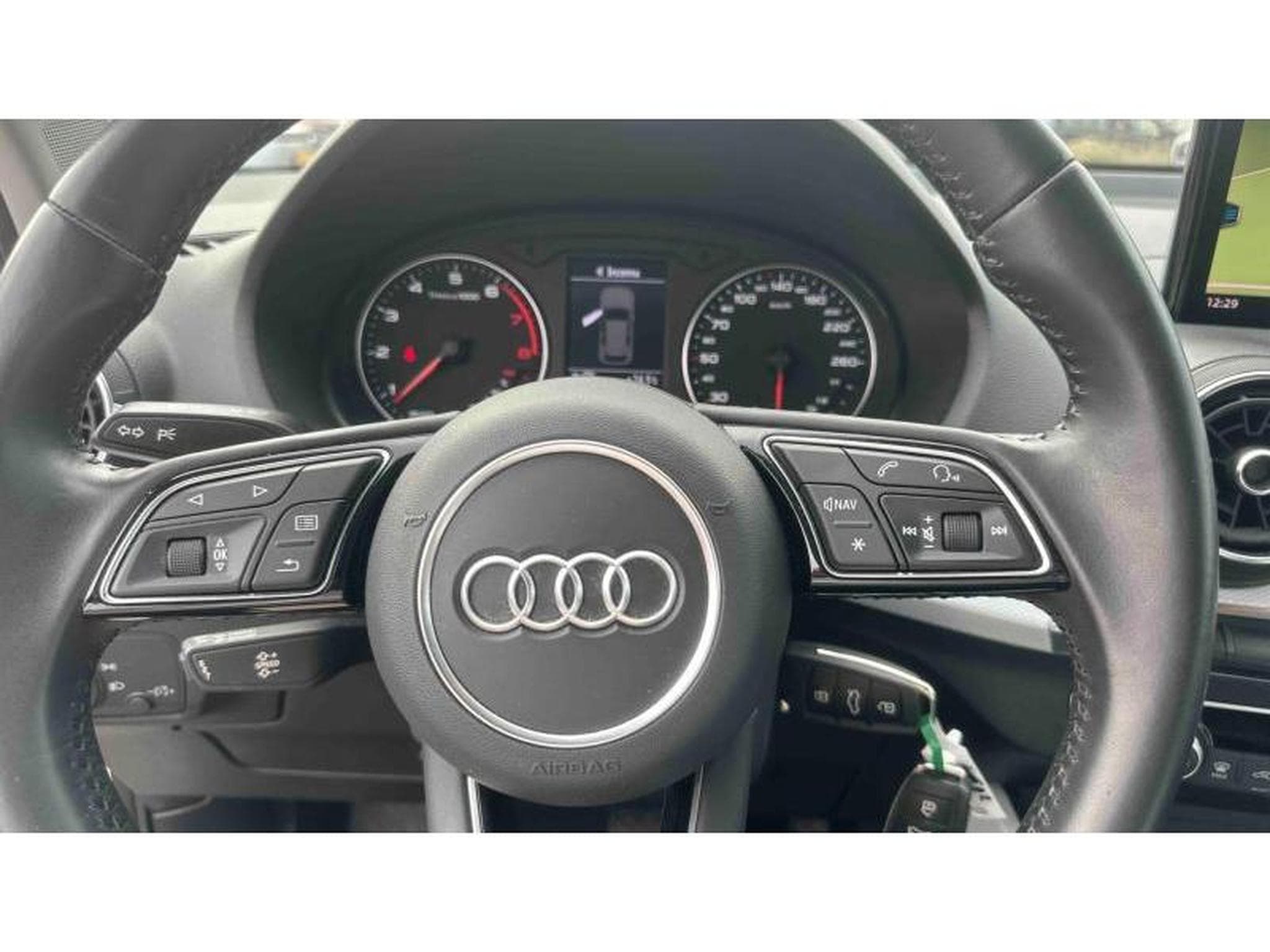 Audi Q2 DESIGN/S-TRONIC/LED/NAVI (2019) - Foto 22