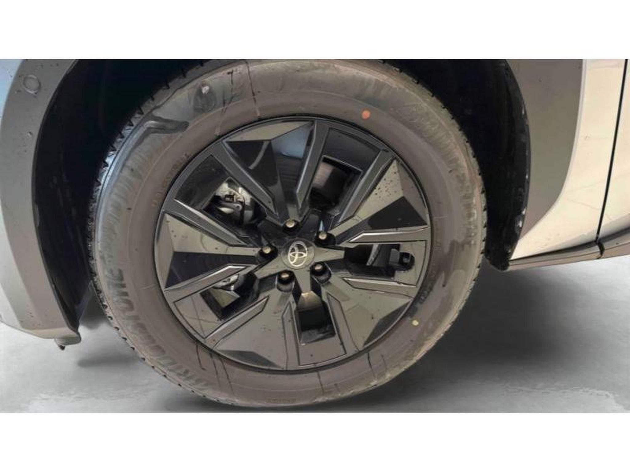 Toyota bZ4X Touring (2026) - Foto 11