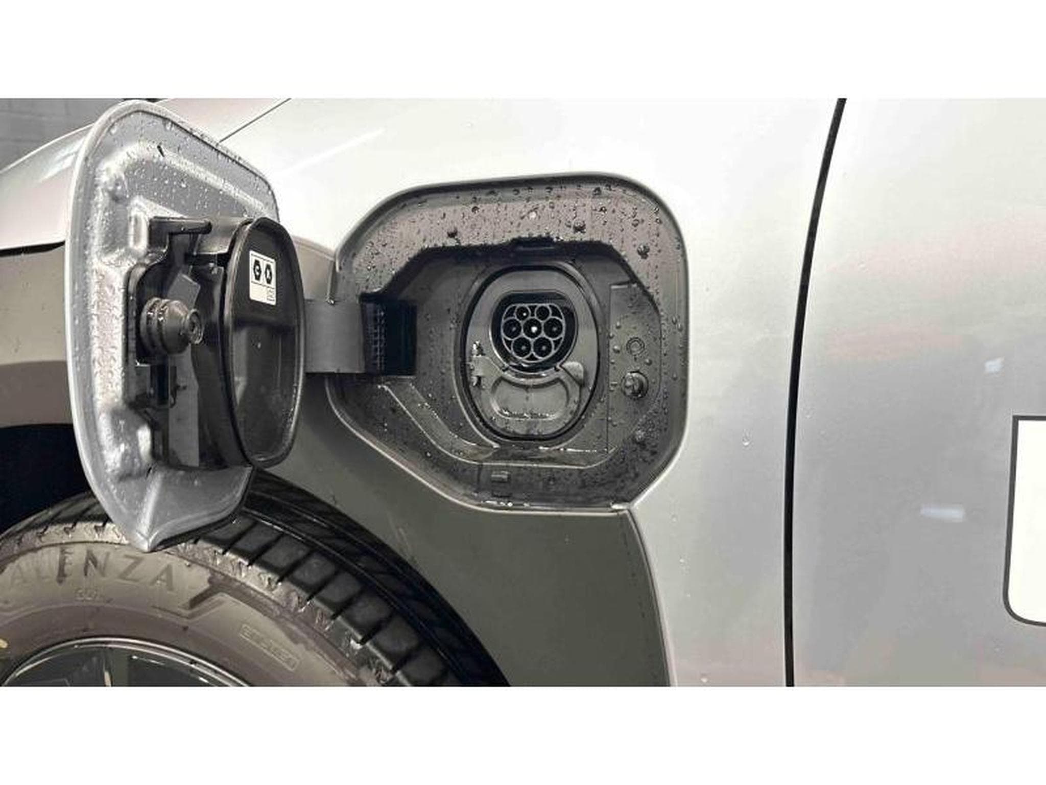 Toyota bZ4X Touring (2026) - Foto 29