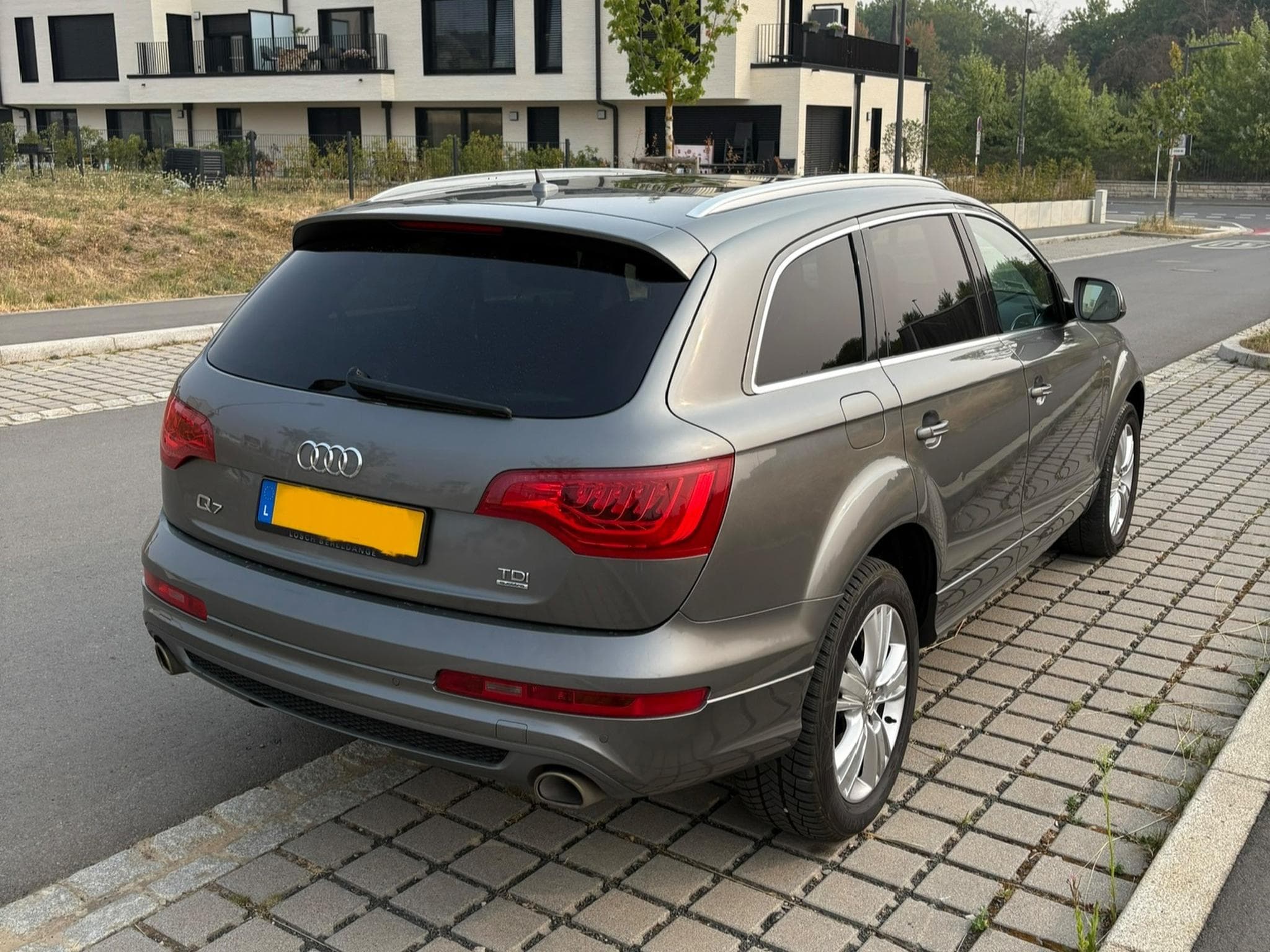 Audi Q7 S-line interior (2014) - Photo 2
