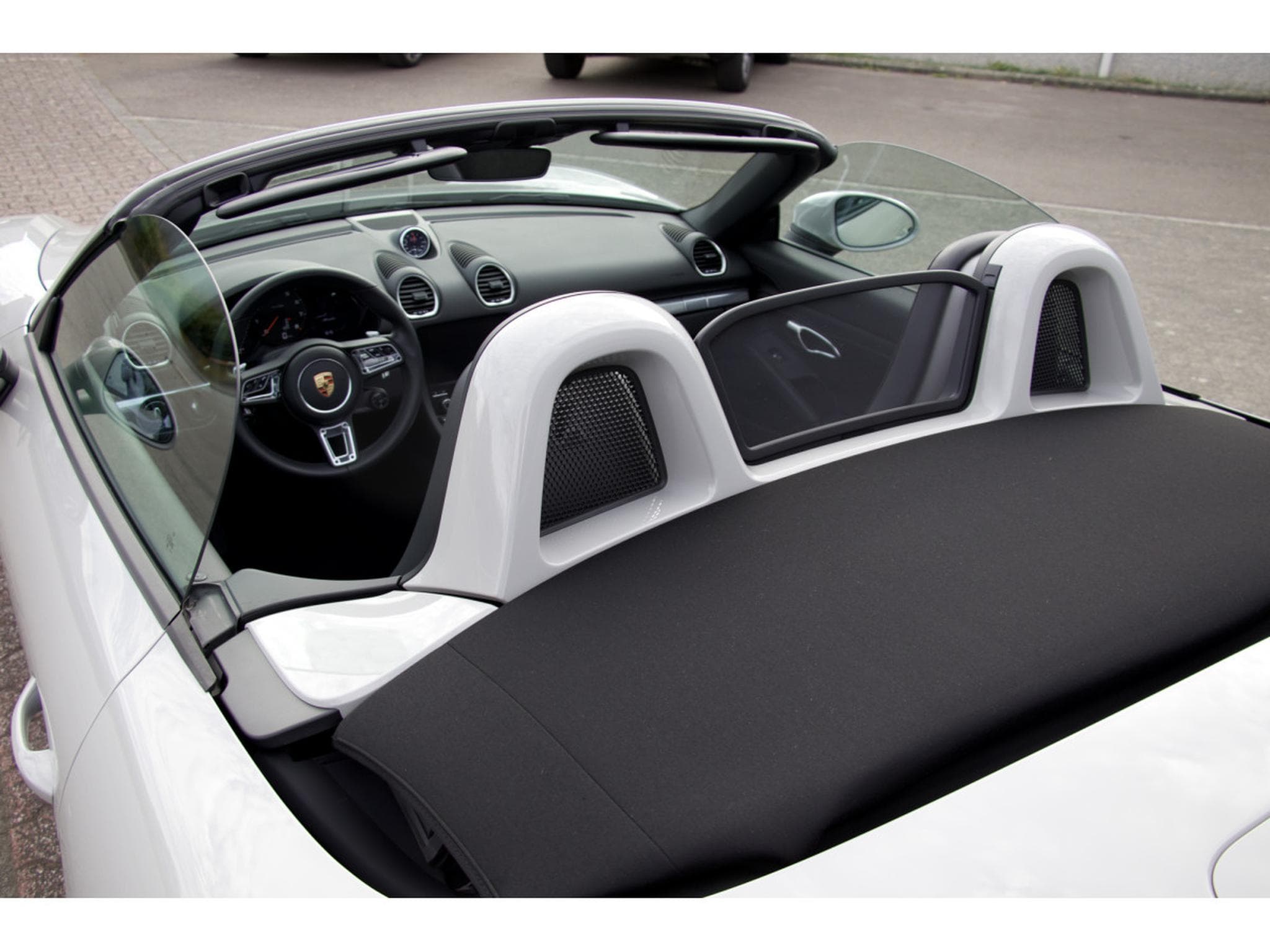 Porsche Boxster 718 SportDesign PDK 20" Sport Chrono Navi 1Hand (2024) - Photo 14