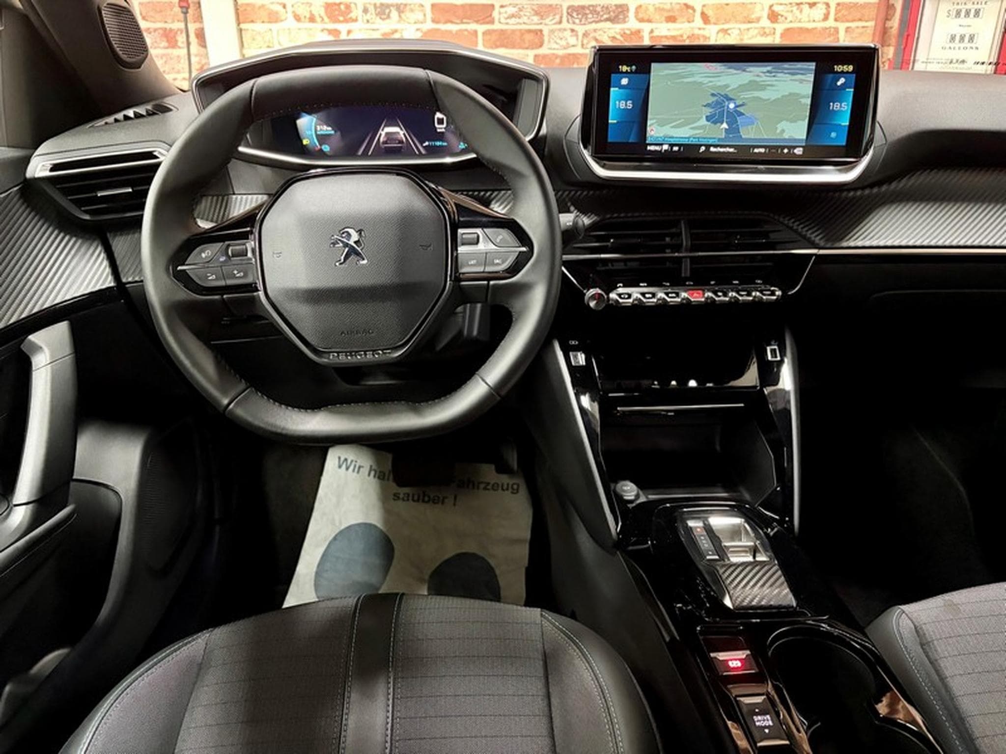 Peugeot 2008 e-2008 136cv 50KW/h ALLURE Navig/LED/ACC/ALU17 (2023) - Foto 4
