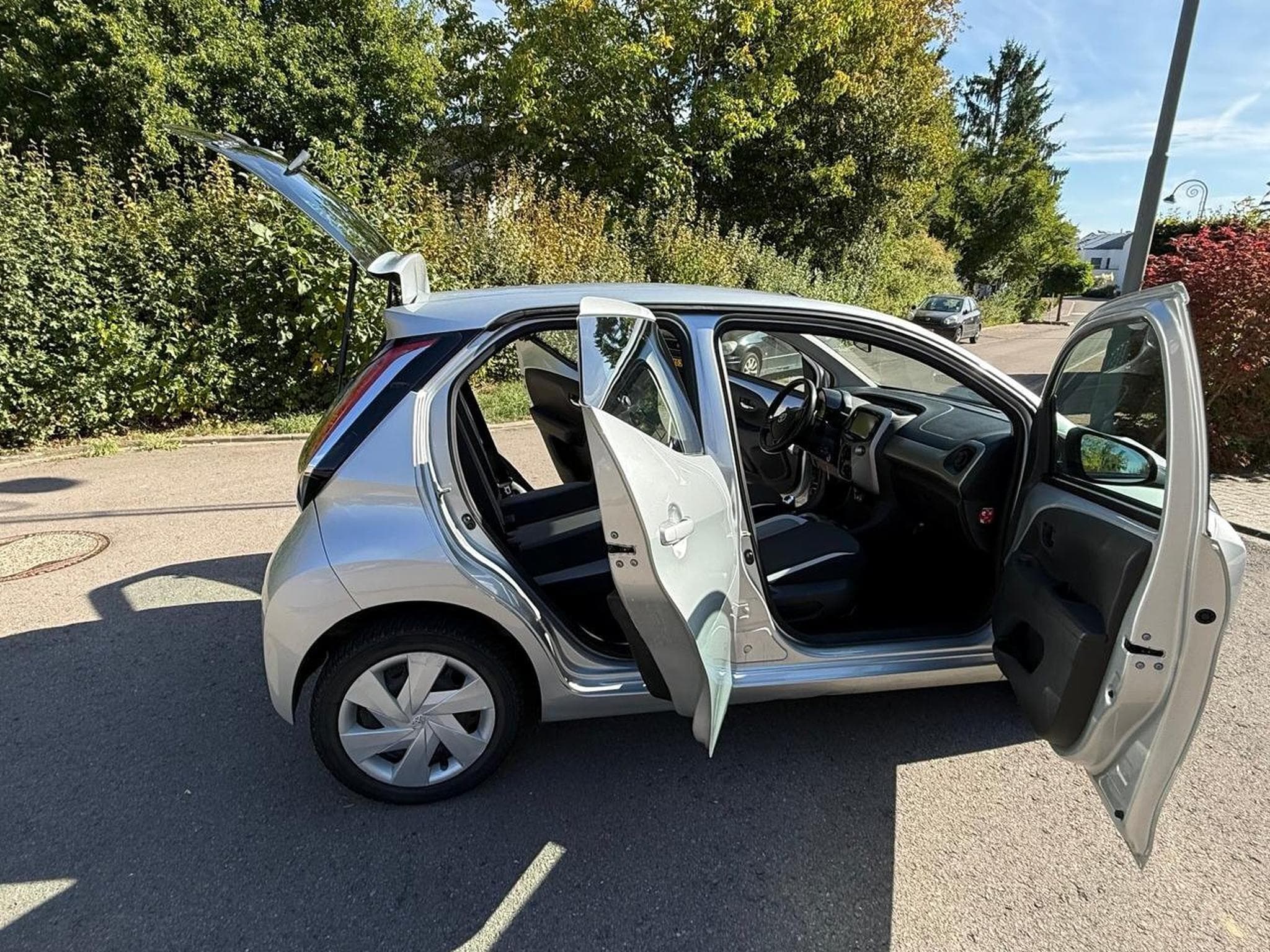 Toyota Aygo KGB40 (2016) - Foto 8