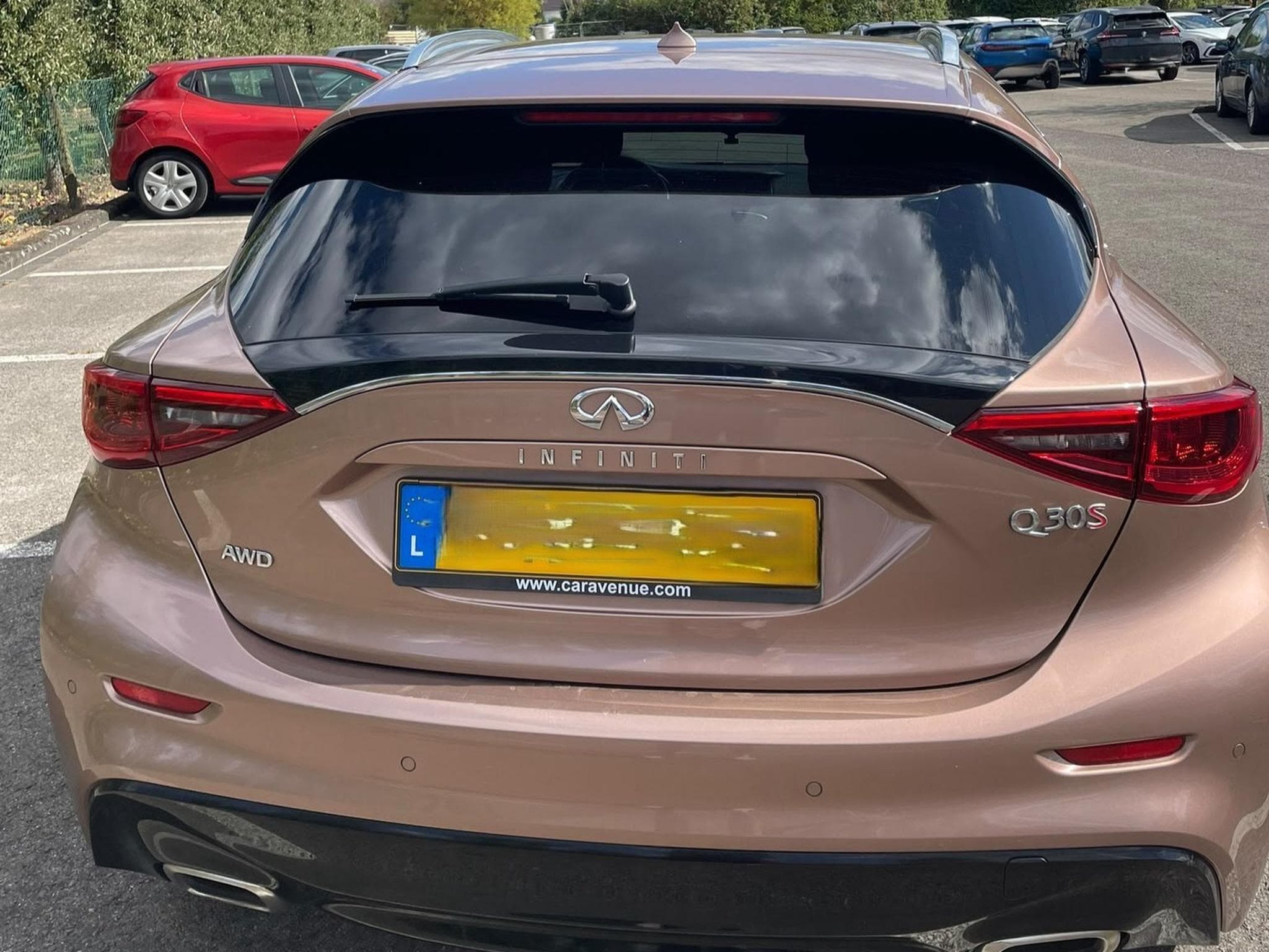 Infiniti Q30 Premium Tech AWD (2016) - Photo 5