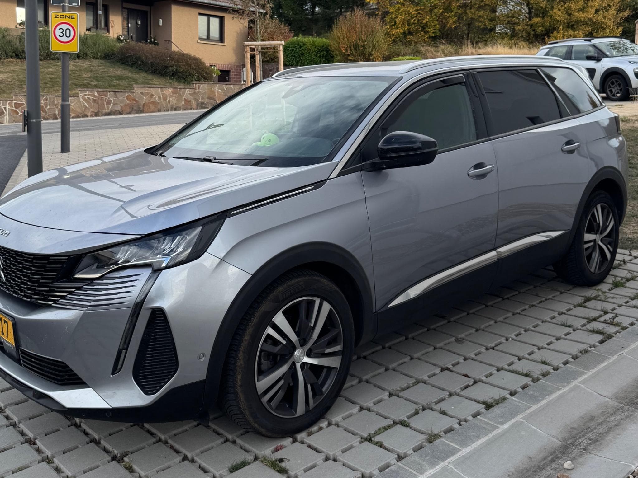 Peugeot 5008 1.5 bluehdi Allure pack (2022) - Photo 2