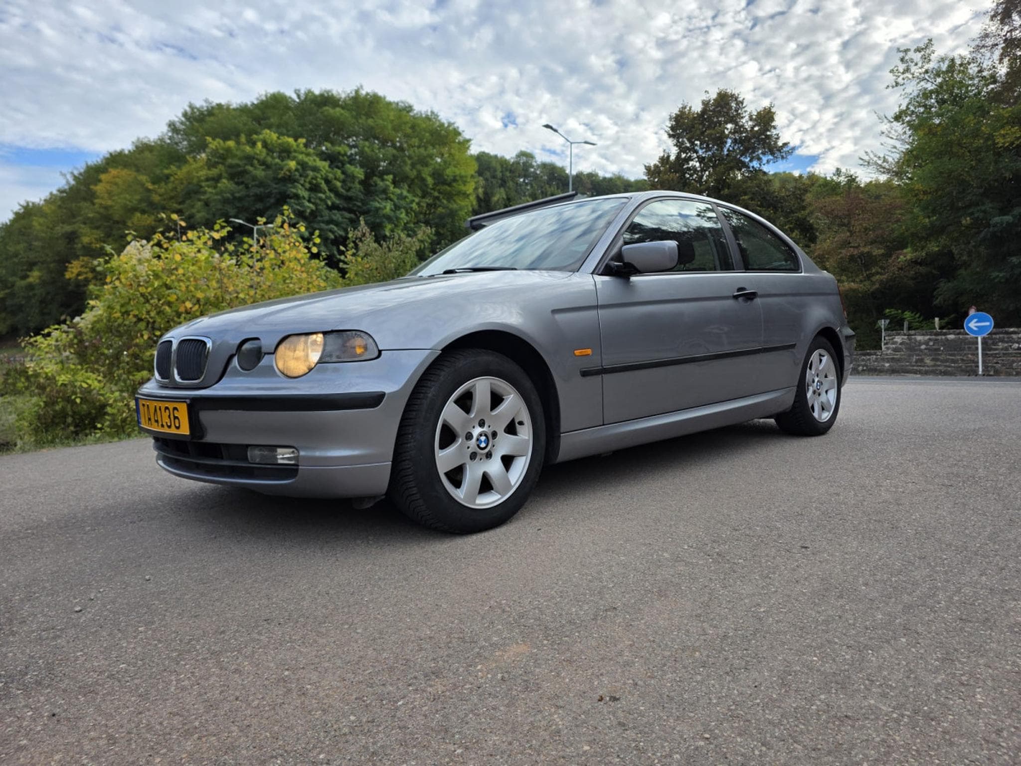 BMW 316 Ti Compact (2003) - Photo 1