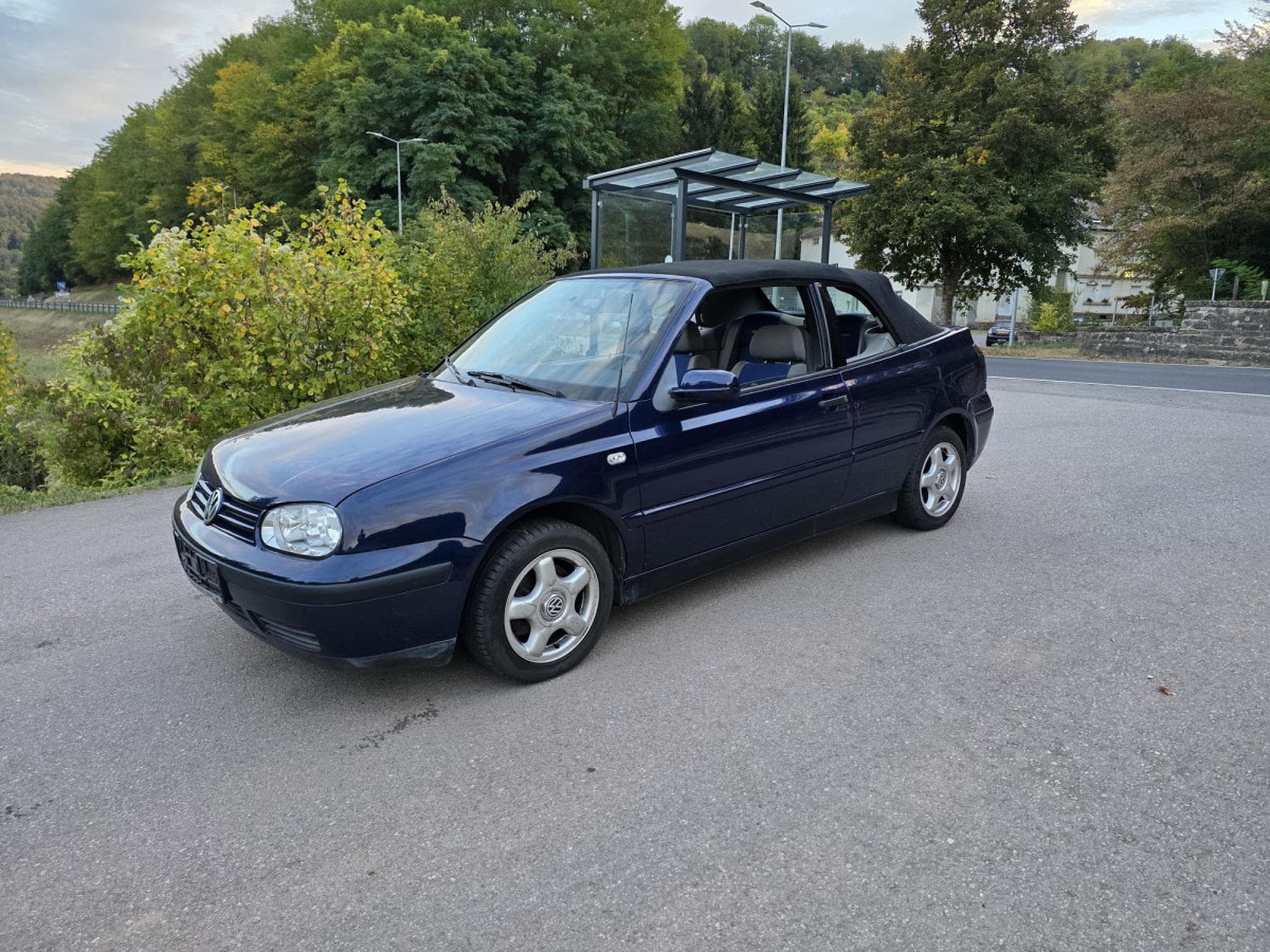 VW Golf Cabriolet 2.0 Generation (2001) - Foto 4