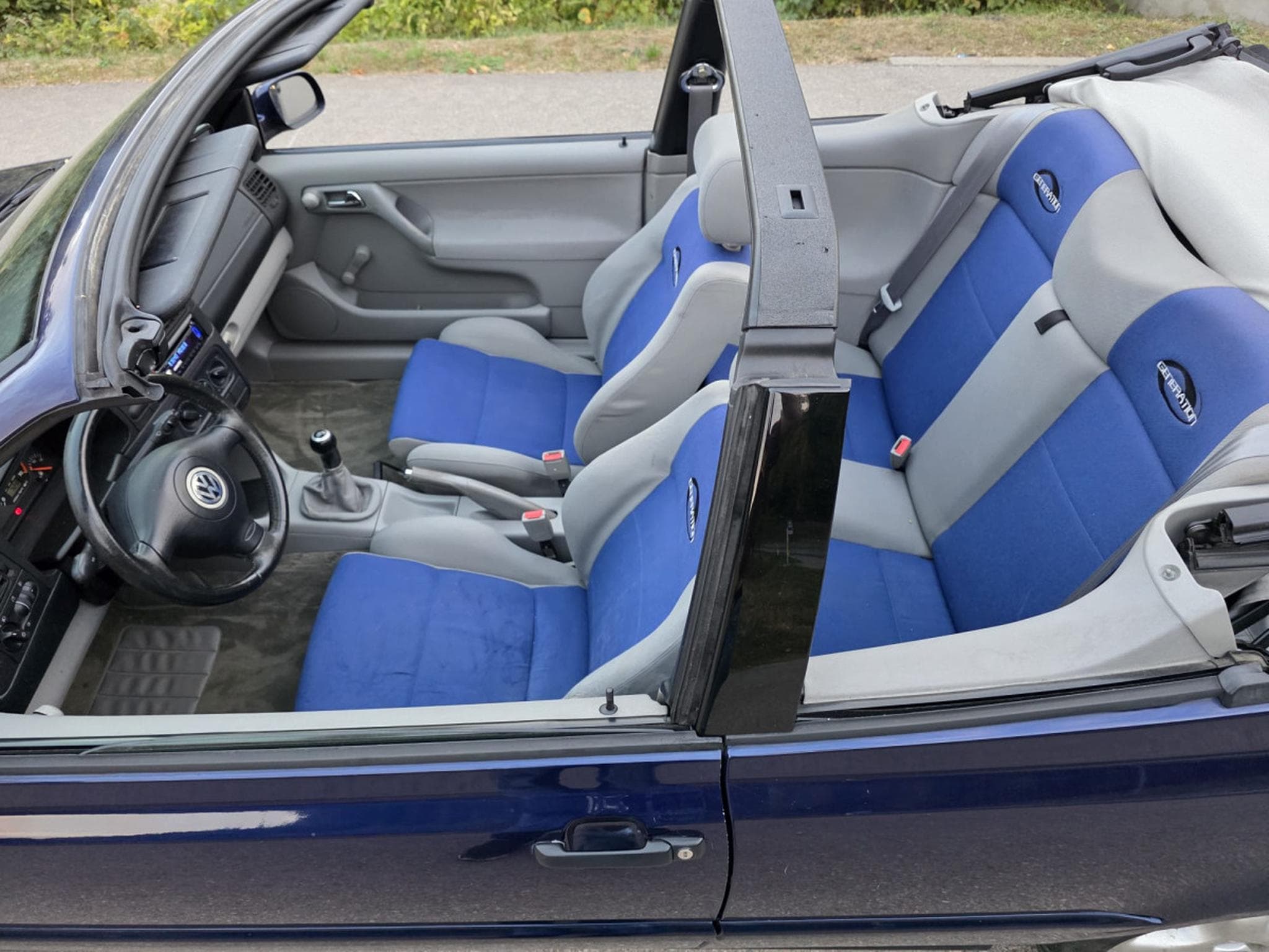 VW Golf Cabriolet 2.0 Generation (2001) - Foto 9