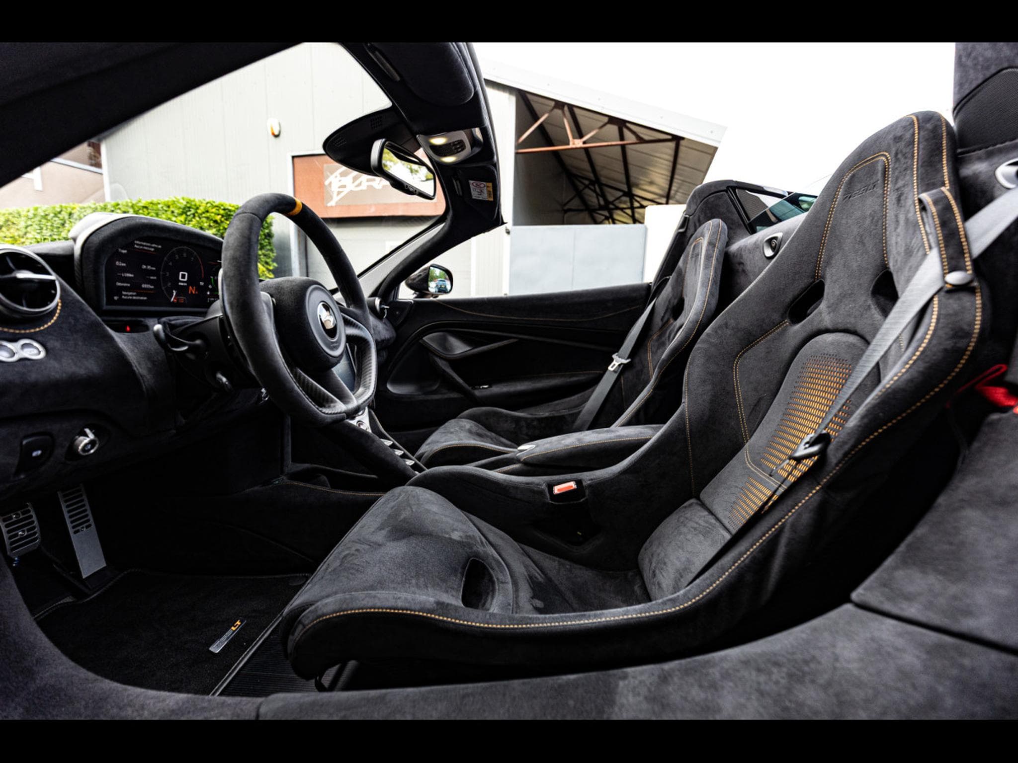 McLaren 765LT 4.0 V8 - MSO - 1 OF 765 - CARBON PACK 1+2+3 - FULL PPF - MAL (2022) - Foto 13