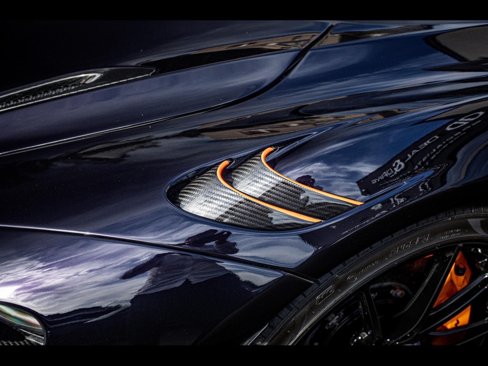 McLaren 765LT 4.0 V8 - MSO - 1 OF 765 - CARBON PACK 1+2+3 - FULL PPF - MAL (2022) - Foto 18