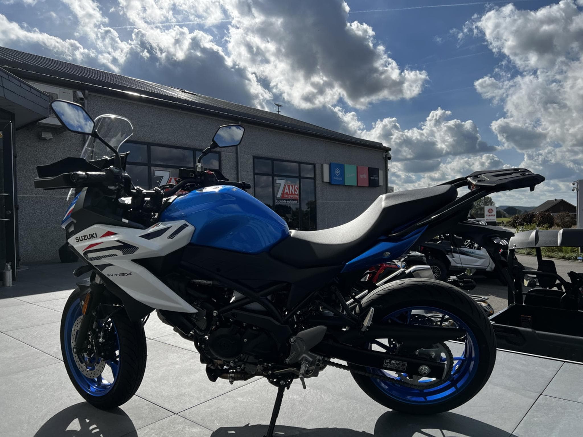 Suzuki SV - 7 GX (2026) - Foto 3