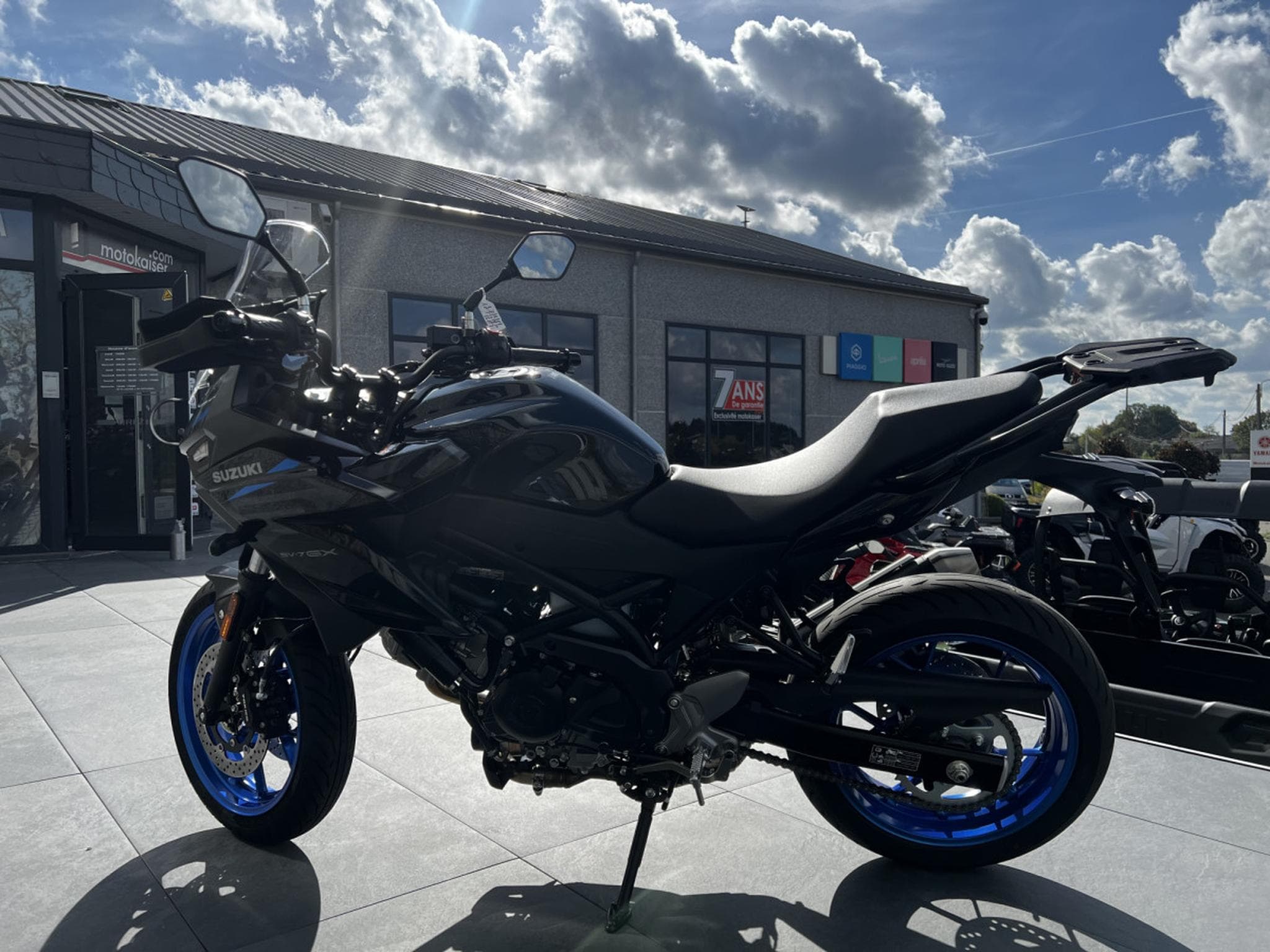 Suzuki SV - 7 GX (2026) - Foto 4