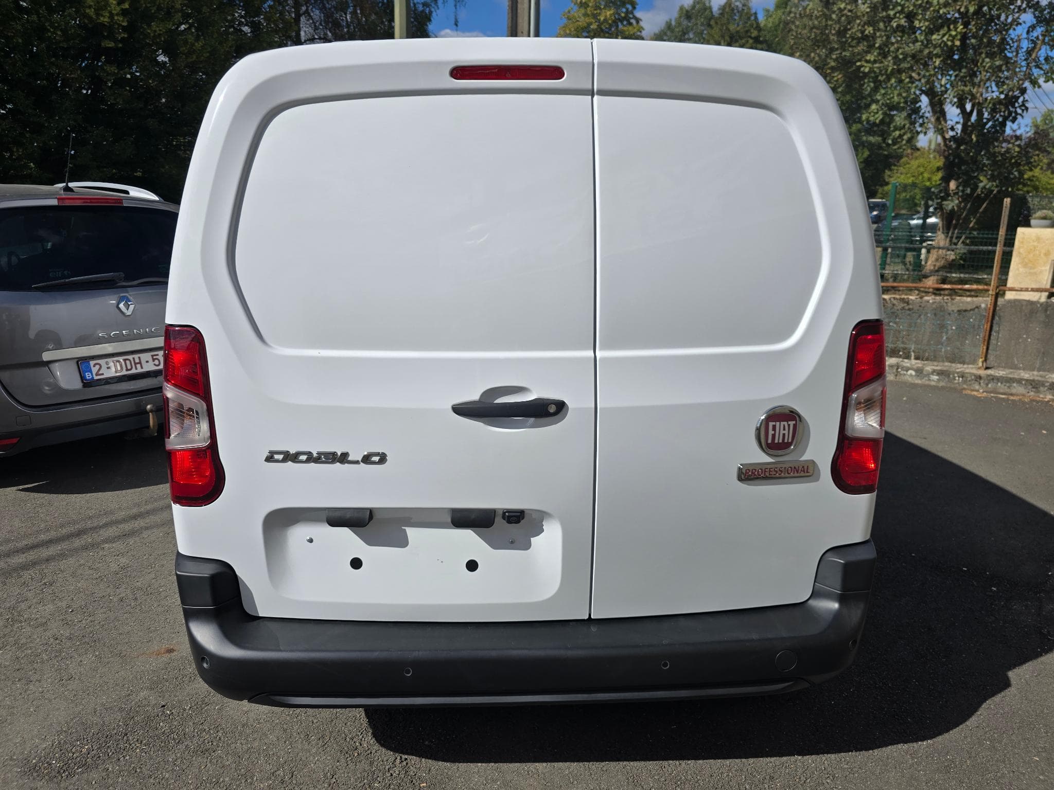 Fiat Doblo HDI 130 cv 2023 26000 kms 12990 HT (2023) - Foto 4