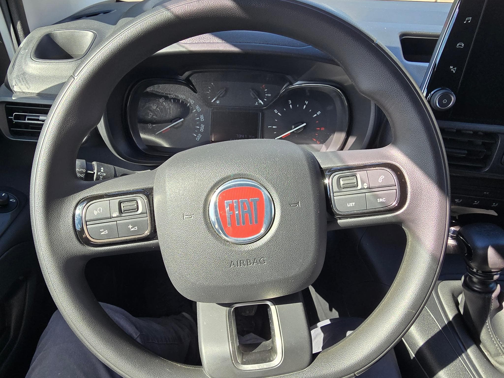 Fiat Doblo HDI 130 cv 2023 26000 kms 12990 HT (2023) - Foto 10