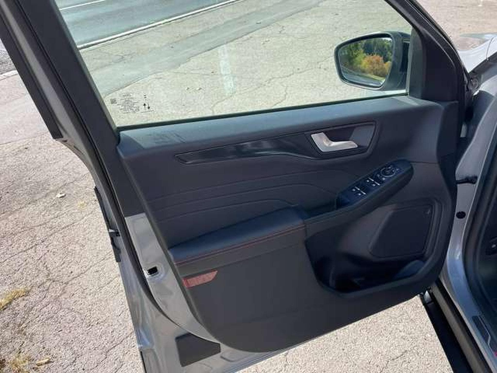 Ford Kuga 1.5 BLACK EDITION  ST-LINE - JUSQU'A 36 MOIS DE GARANTIE (2023) - Photo 8