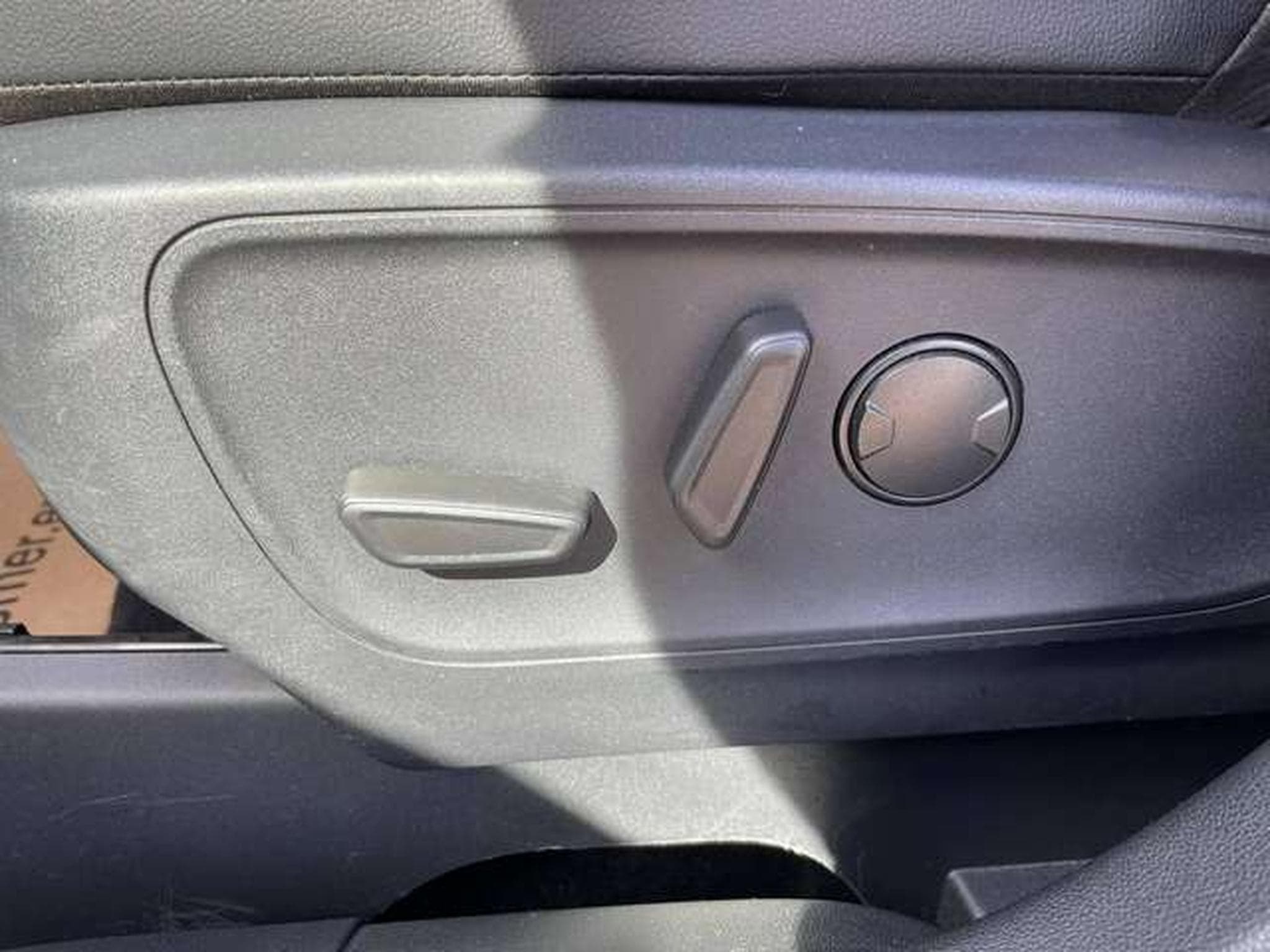 Ford Kuga 1.5 BLACK EDITION  ST-LINE - JUSQU'A 36 MOIS DE GARANTIE (2023) - Photo 11
