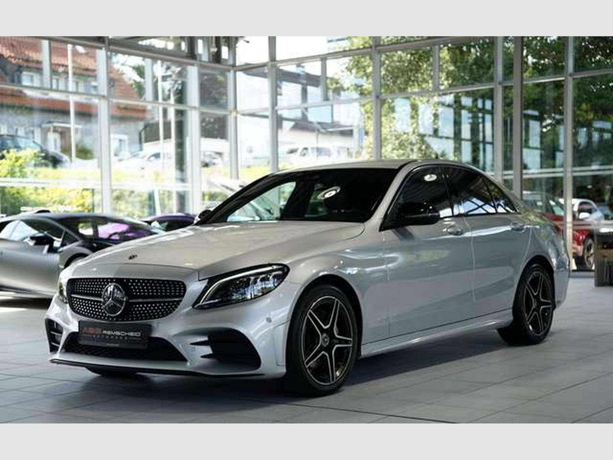 Mercedes C 200 d Limousine AMG Line 9G *Digital *Night (2021) - Foto 4